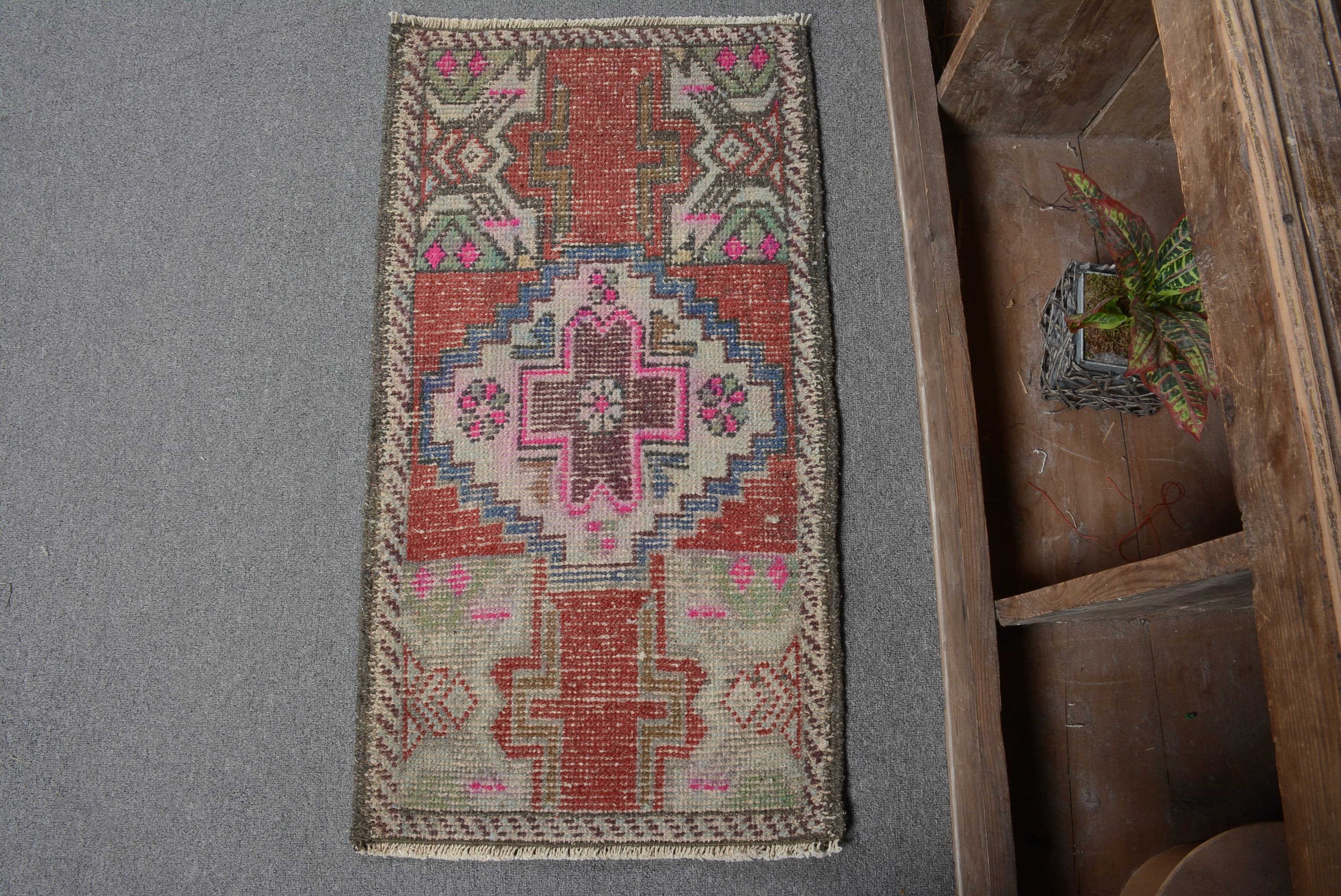 Wall Hanging Rug, Vintage Rugs, Turkish Rug, Oushak Rugs, Red Antique Rugs, Ethnic Rug, Home Decor Rug, Nursery Rug, 1.6x3 ft Small Rugs