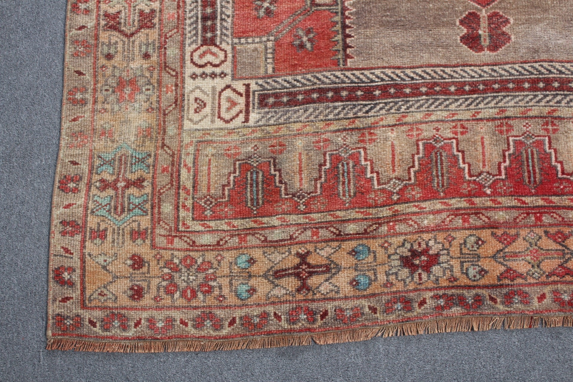 Göçebe Halı, Vintage Halı, Etnik Halı, Yatak Odası Halısı, Yatak Odası Halıları, Türk Halısı, Kırmızı Soğuk Halı, Salon Halıları, Yer Halısı, 5x10,9 ft Büyük Halı