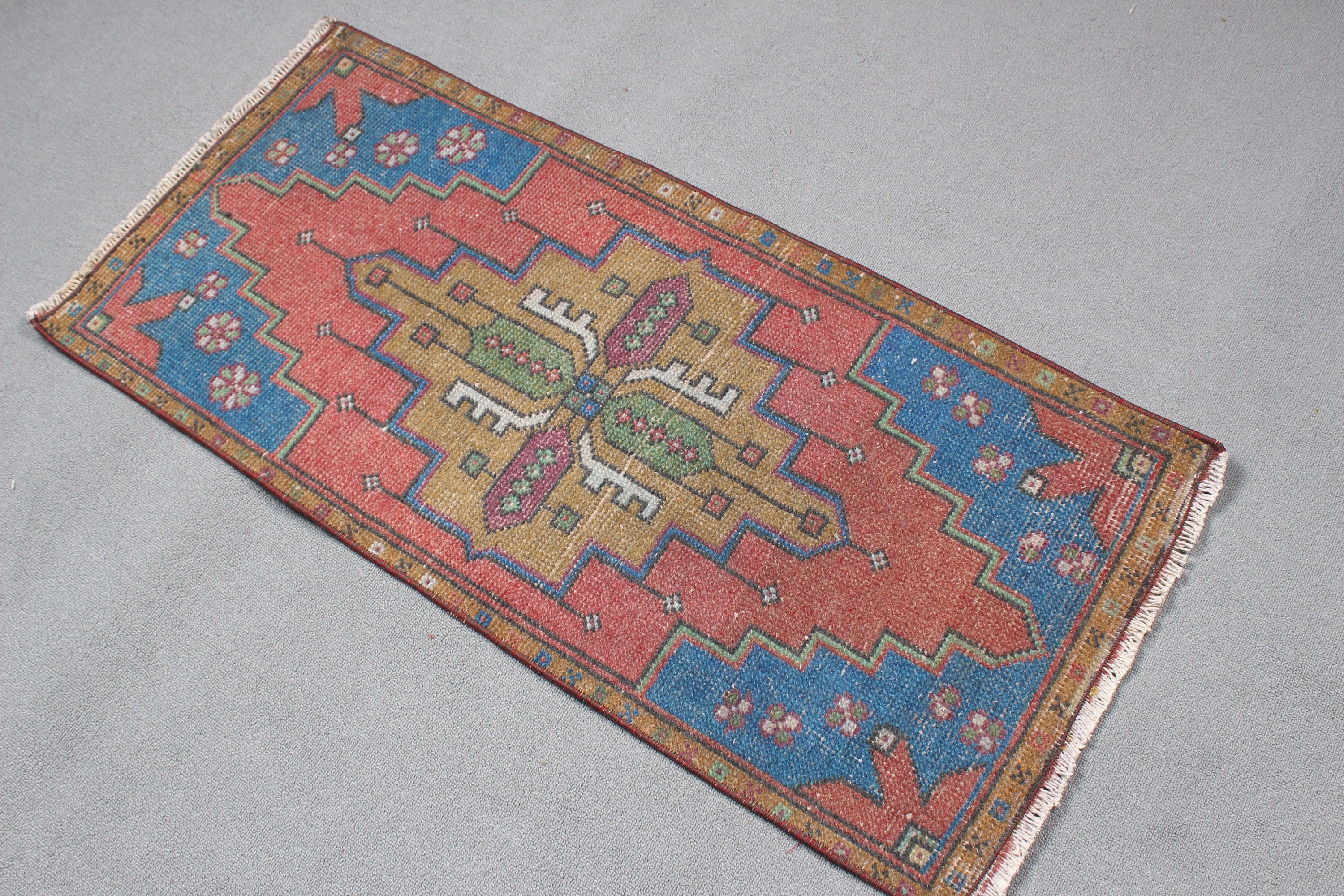 Lüks Halı, Küçük Boho Halı, Vintage Halılar, Kırmızı Soğuk Halı, Ev İçin Hediye Halı, 1.6x3.6 ft Küçük Halı, Türk Halıları, Havalı Halılar, Banyo Halısı