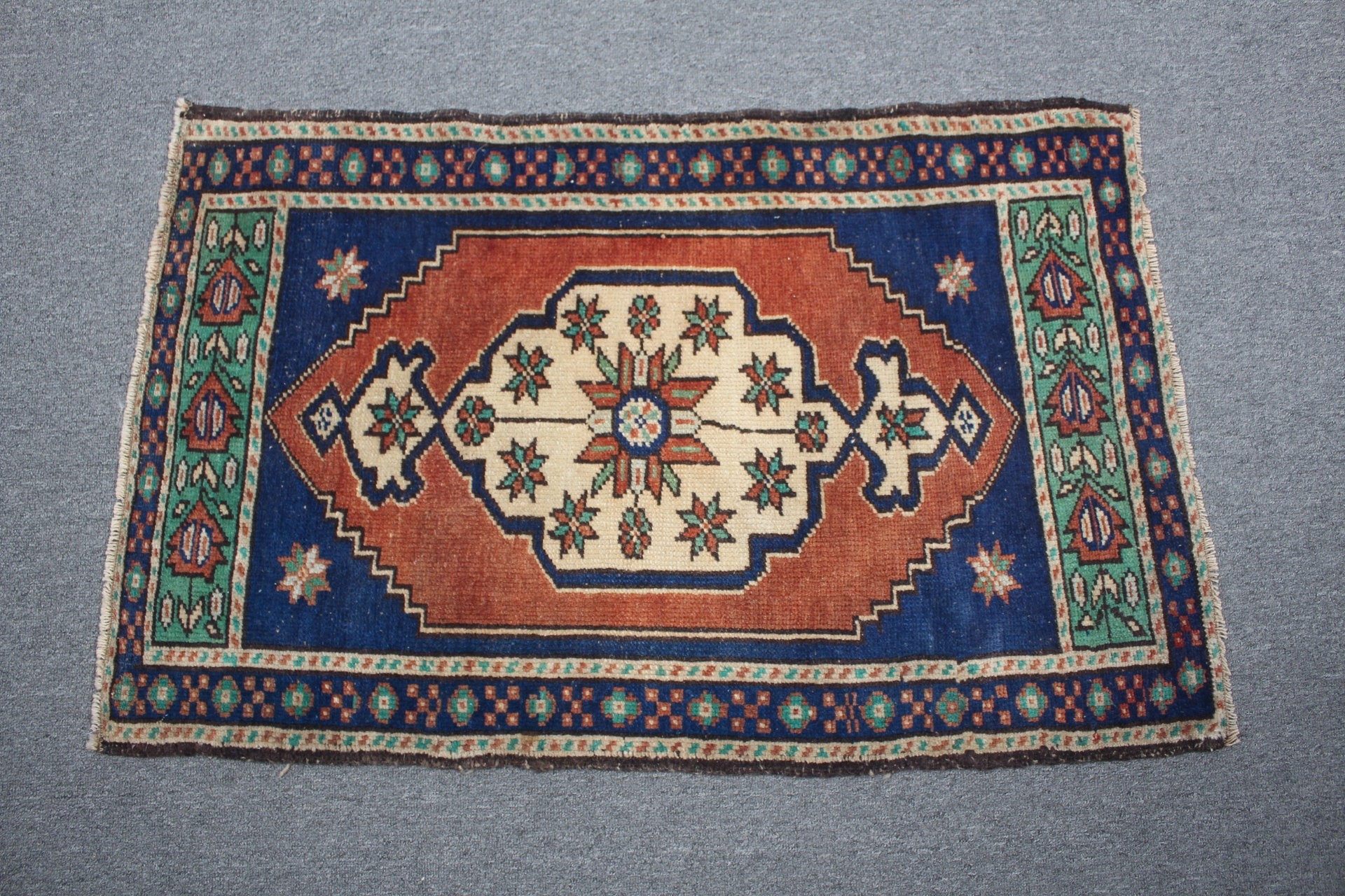 Anadolu Halısı, Dekoratif Halı, Oushak Halıları, Araba Paspas Halısı, Kırmızı Yatak Odası Halısı, 1.9x3.1 ft Küçük Halı, Çocuk Halıları, Vintage Halılar, Türk Halıları