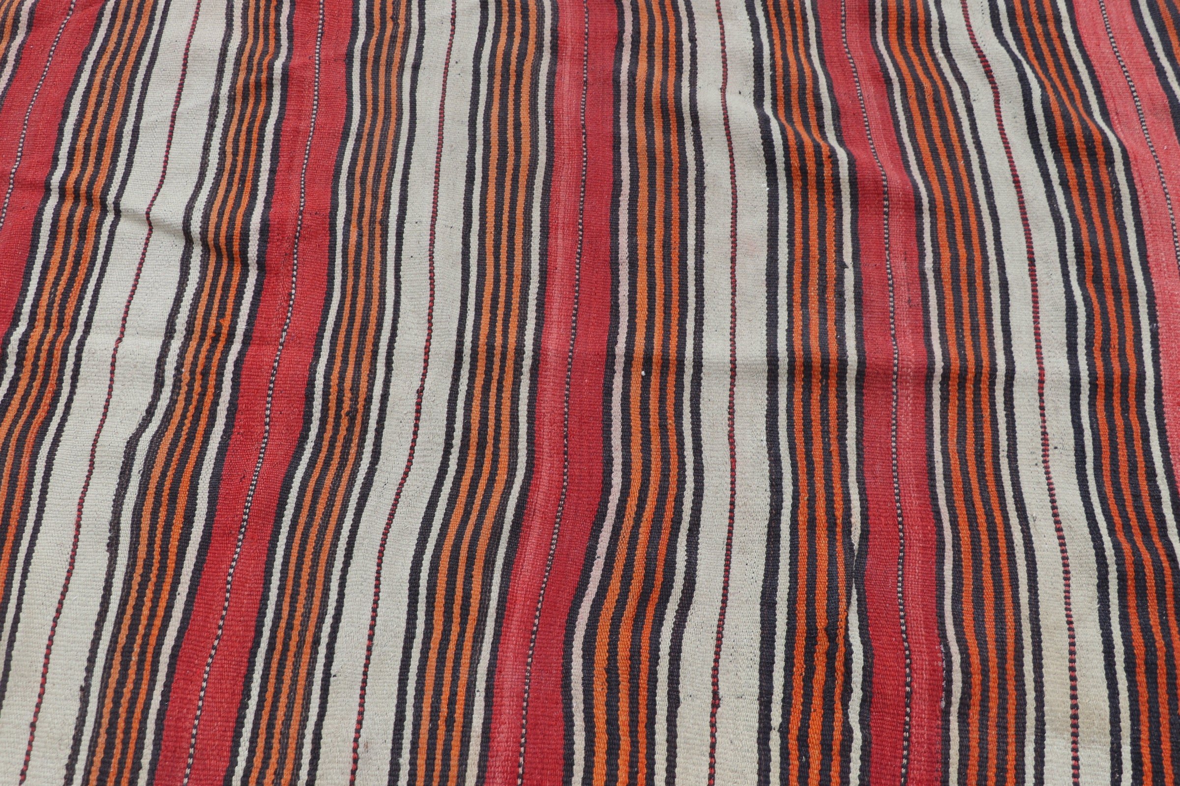 Antre Kilim, Oturma odası Kilim, Yatak odası Kilim, Uşak Kilim, Nostaljik Kilim, 137x186 cm Oturma odası Kilim, Kırmızı Yün Kilim