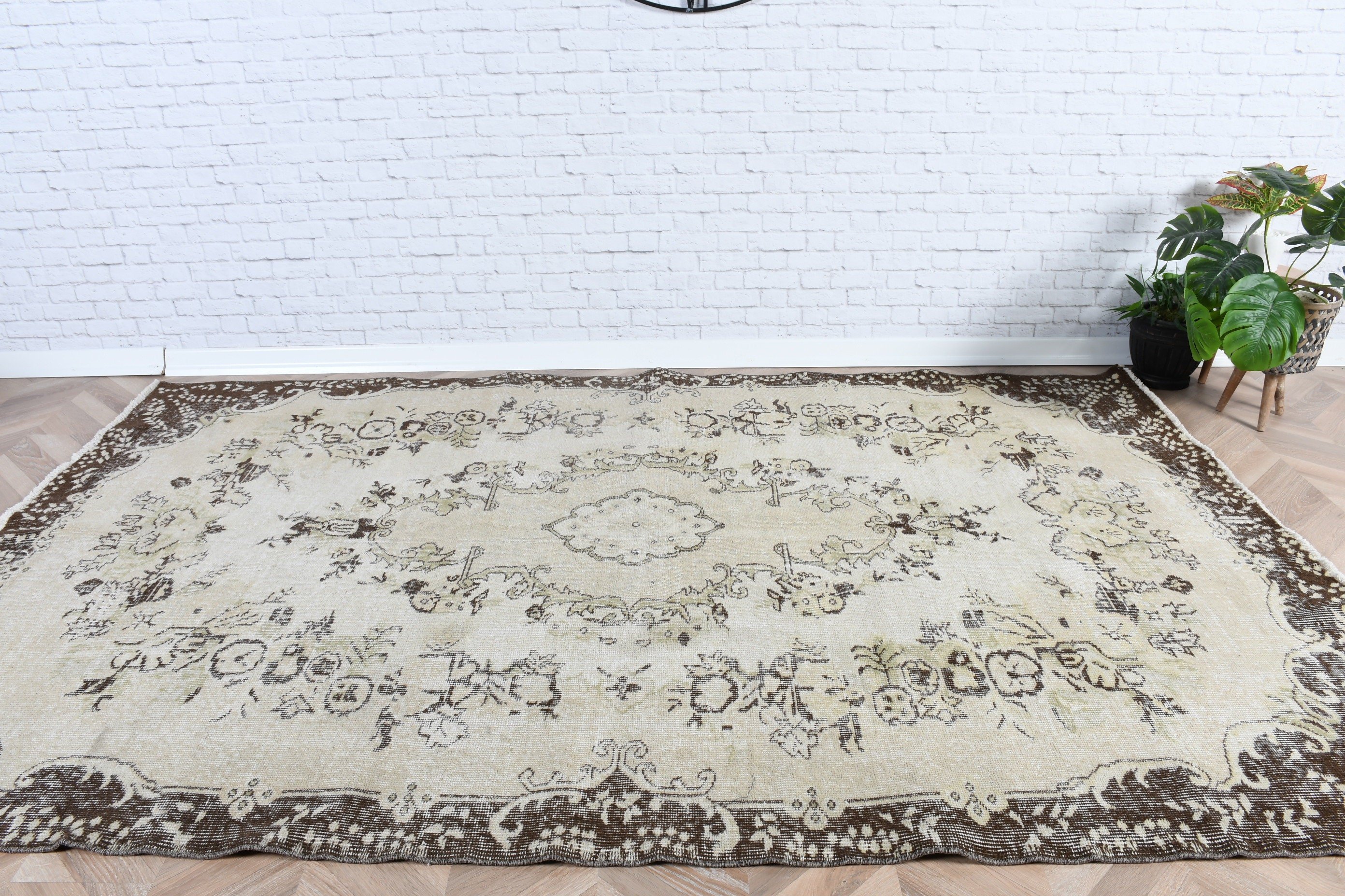 Large Oushak Rugs, Turkish Rugs, Living Room Rug, Vintage Rug, Handwoven Rugs, Beige Statement Rug, 5.5x8.7 ft Large Rug