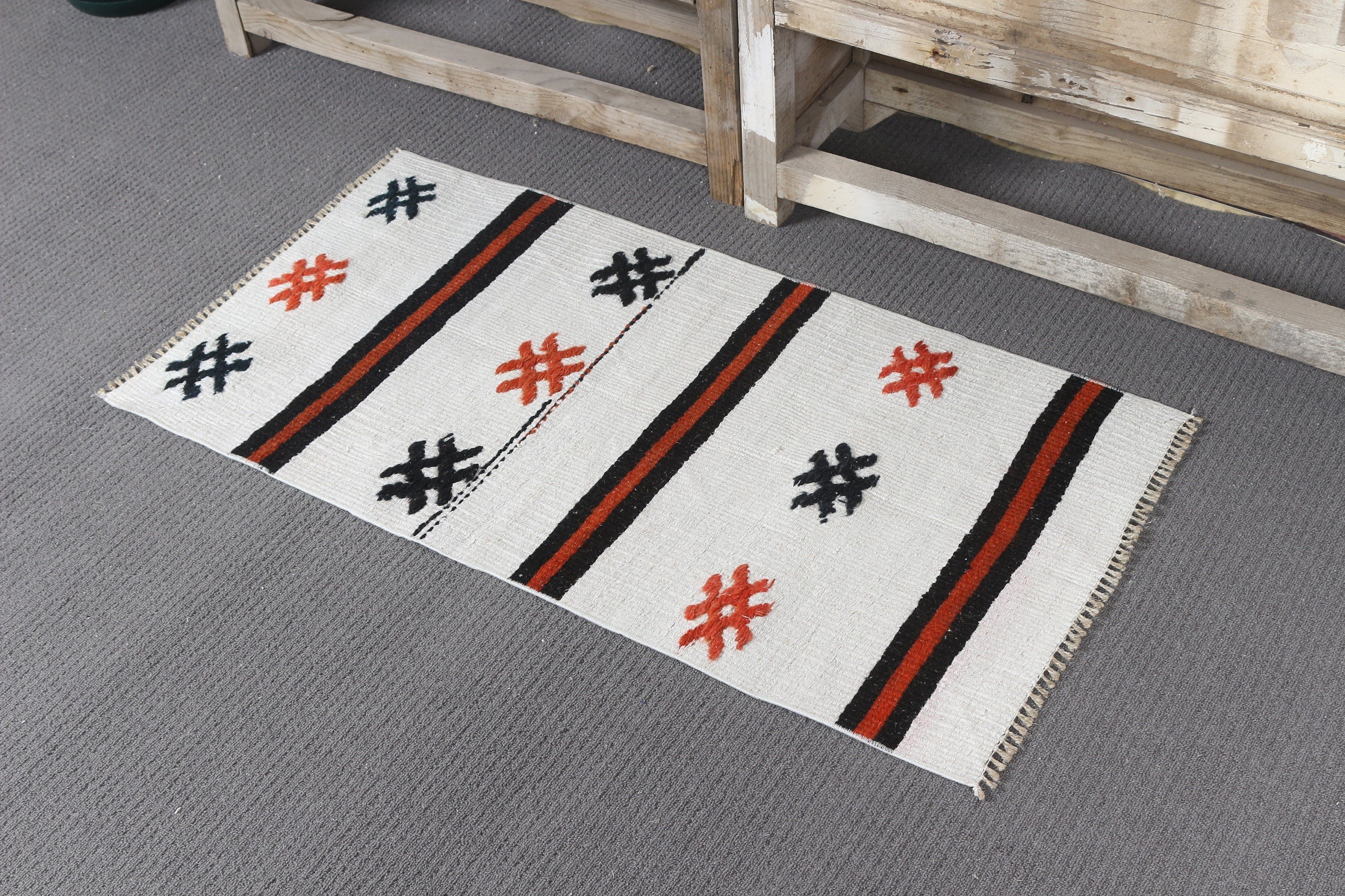 Wall Hanging Rugs, Nursery Rugs, Vintage Rug, Anatolian Rug, 1.7x3.2 ft Small Rugs, Oriental Rug, White Home Decor Rugs, Turkish Rug