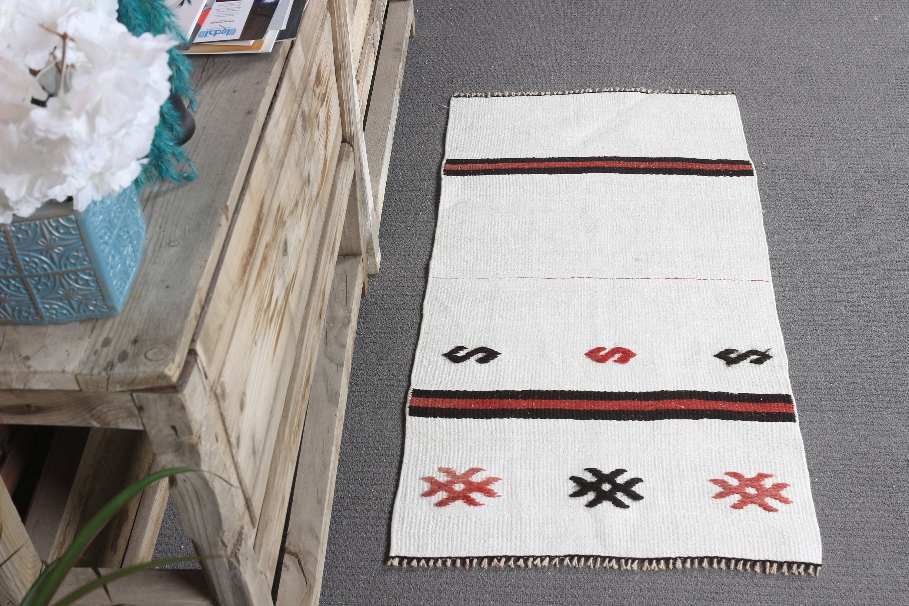 Bedroom Rug, Kitchen Rug, White Wool Rugs, 1.8x3.5 ft Small Rug, Vintage Rug, Cute Rugs, Turkish Rugs, Anatolian Rug, Nursery Rugs, Art Rug