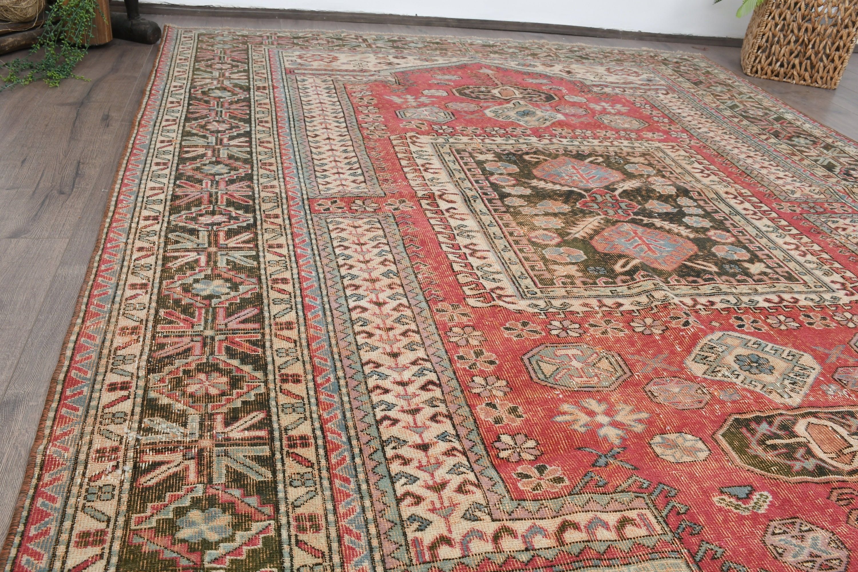 Cool Rugs, Dining Room Rug, Red Oriental Rug, Large Area Rug Rugs, Vintage Rug, Turkish Rug, 6x8.8 ft Large Rug, Bedroom Rug