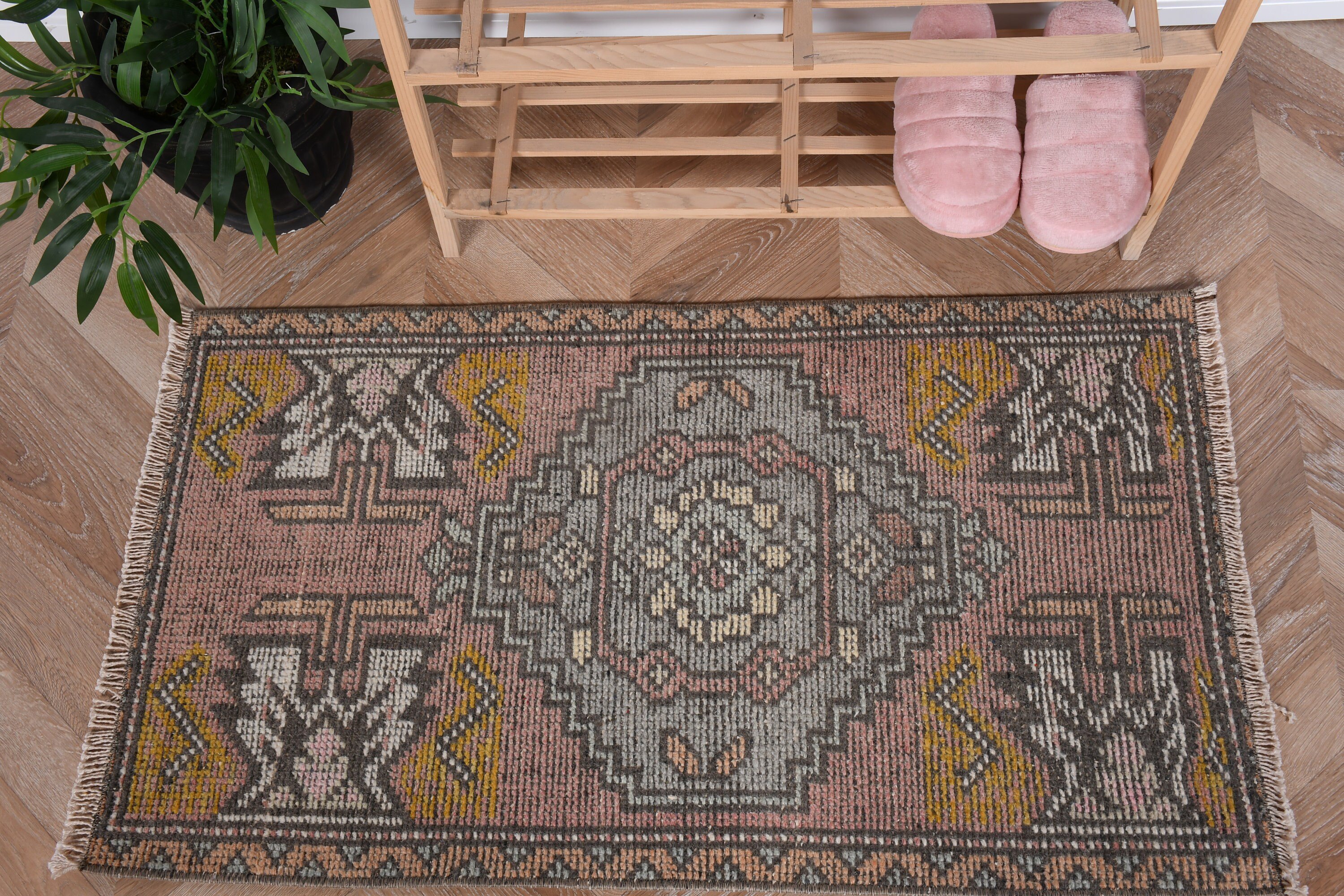 Kitchen Rugs, Turkish Rugs, Pink Cool Rug, Entry Rug, Floor Rugs, Vintage Rug, 1.7x3 ft Small Rug, Rugs for Entry, Hand Woven Rug, Bath Rug