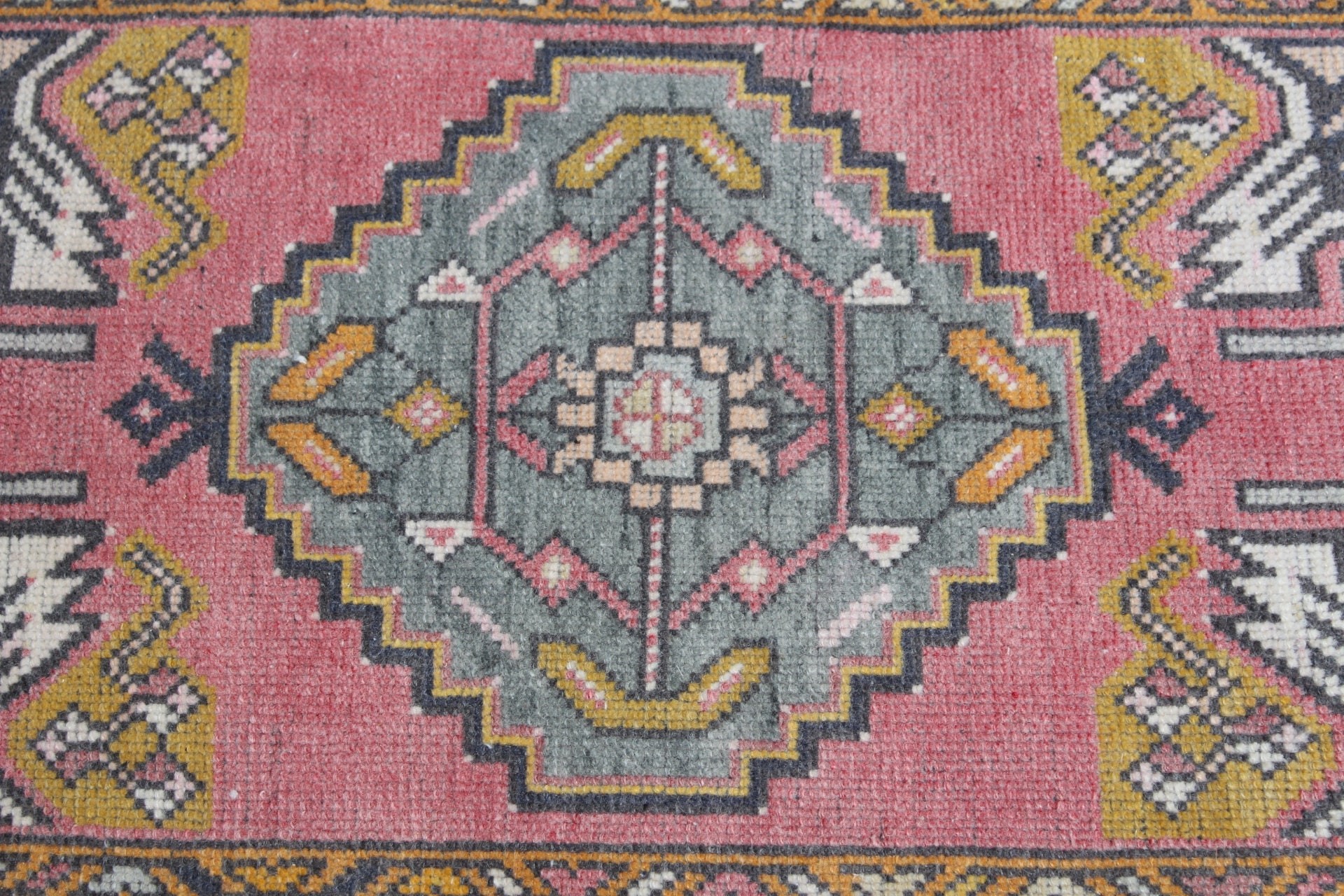 Kırmızı Oushak Halı, Fas Halısı, Türk Halıları, Duvara Asma Halılar, Banyo Halısı, Kapı Paspası Halısı, Yün Halı, 1.5x3.6 ft Küçük Halı, Vintage Halı