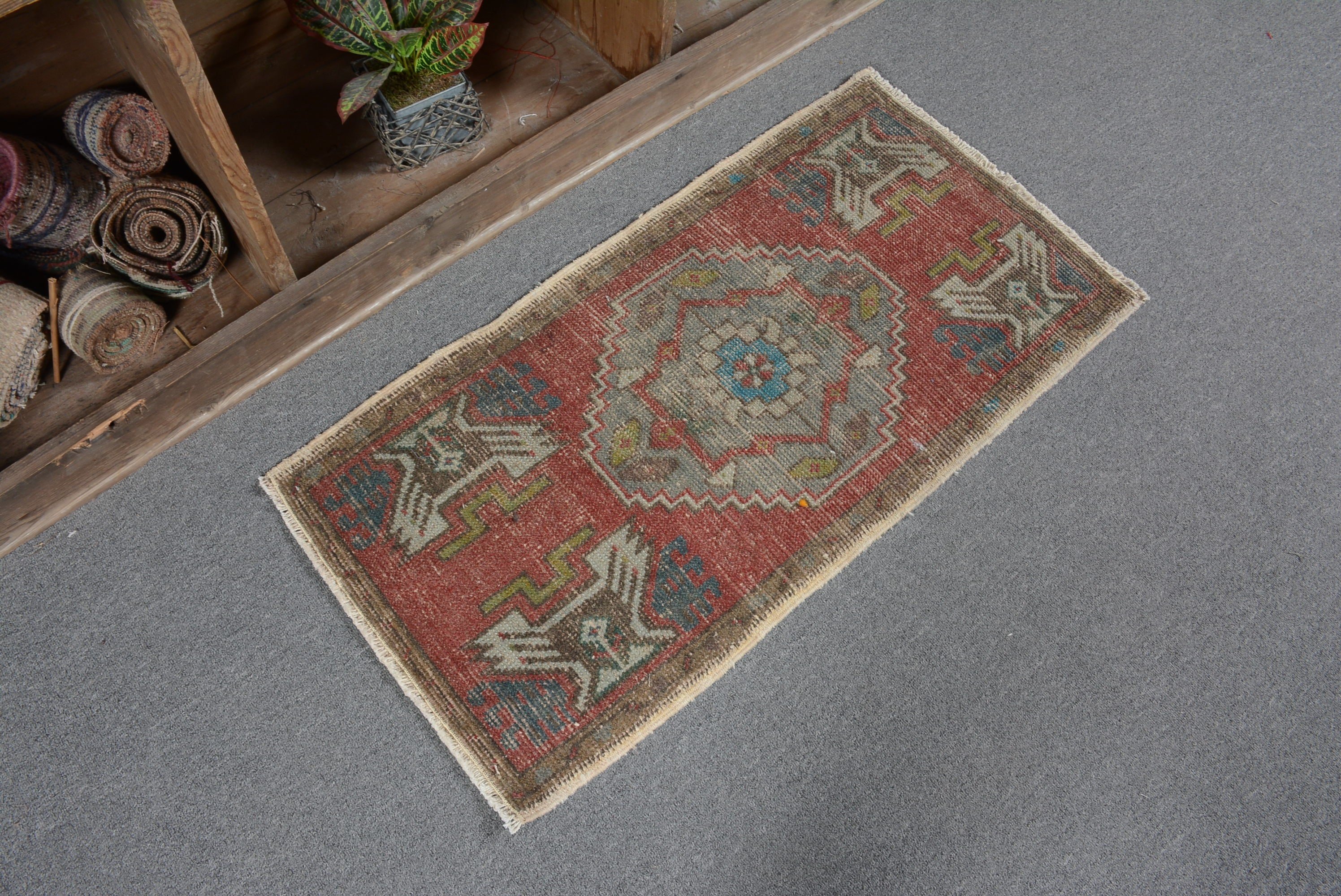 Vintage Rug, Entry Rug, Rugs for Bathroom, Red  1.7x3.2 ft Small Rug, Turkish Rug, Door Mat Rugs, Oriental Rugs, Cool Rug