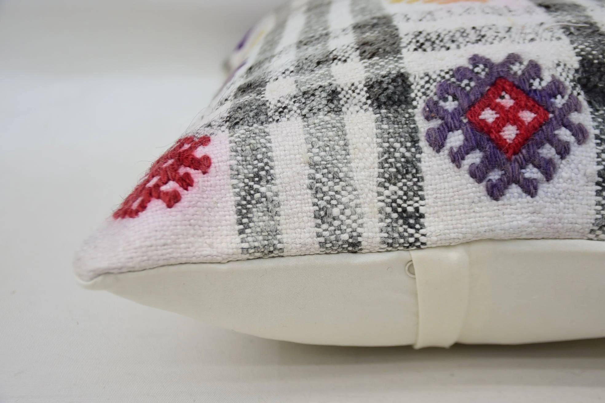 Pillow for Sofa, Ethnical Kilim Rug Pillow, Decorative Cushion Cover, Vintage Pillow, 16"x24" White Pillow Sham, Luxury Cushion Case