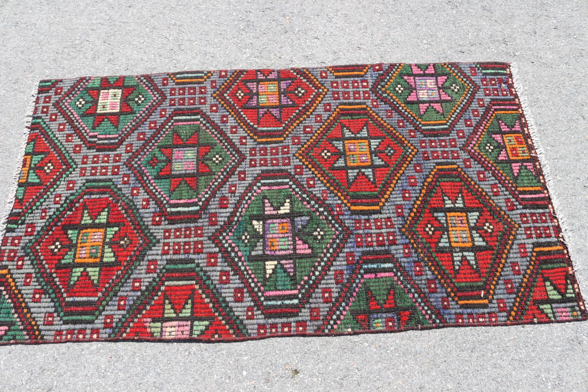 Çocuk Halısı, 2.8x5.2 ft Küçük Halı, El Dokuma Halı, Vintage Halı, Kilim, Antika Halı, Yer Halıları, Türk Halısı, Giriş Halısı, Yeşil Oushak Halı