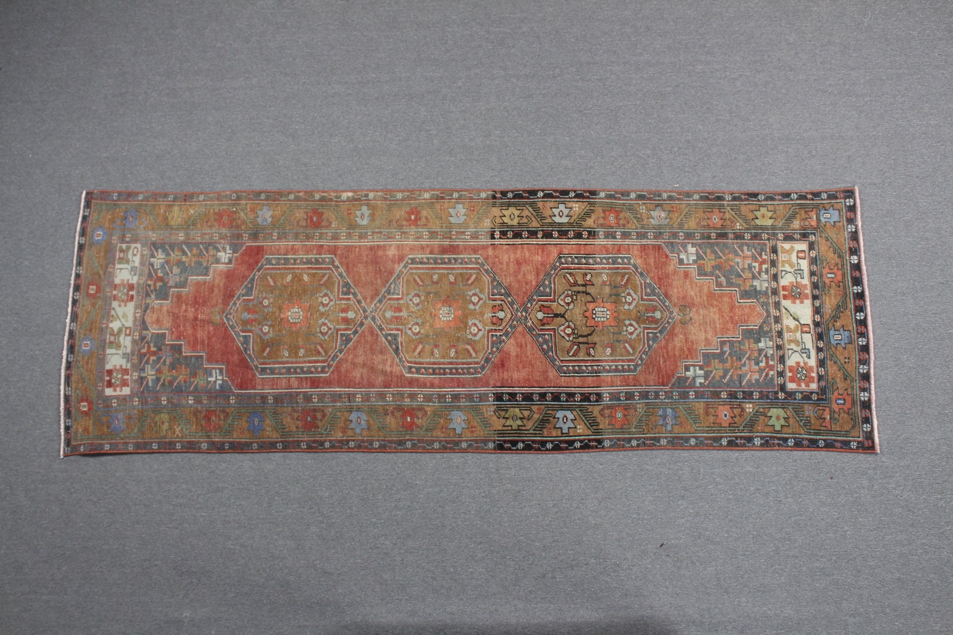 Koşucu Halıları, Yeşil Yer Halısı, Vintage Halılar, Antika Halı, Mutfak Halısı, Özel Halılar, Türk Halıları, Koridor Halısı, 3,2x9,4 ft Koşucu Halıları