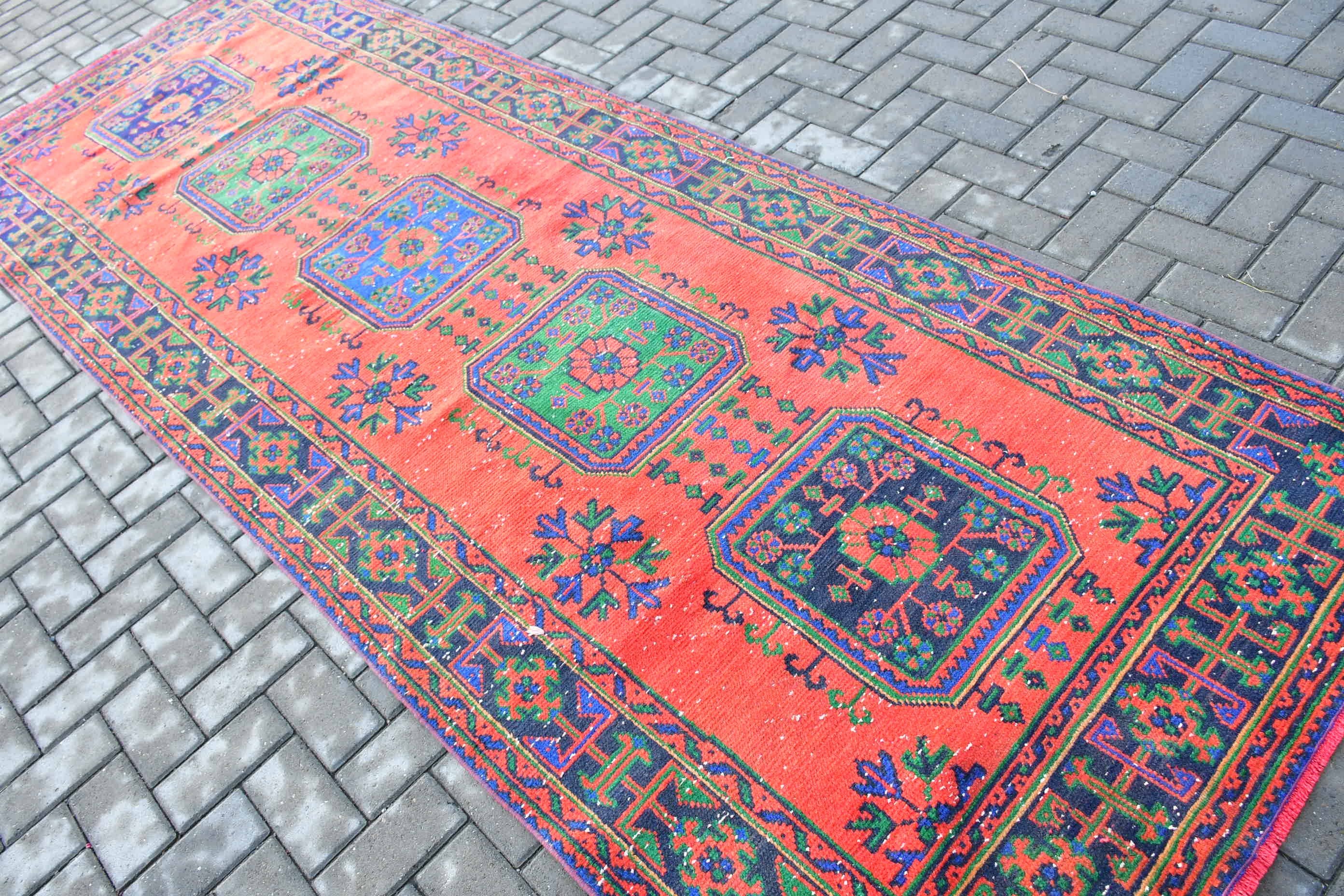 Türk Halısı, Merdiven Halıları, Mutfak Halısı, Koridor Halısı, Ev Dekorasyonu Halısı, Vintage Halı, Antika Halı, 4.4x11.7 ft Runner Halısı, Kırmızı Soğuk Halı