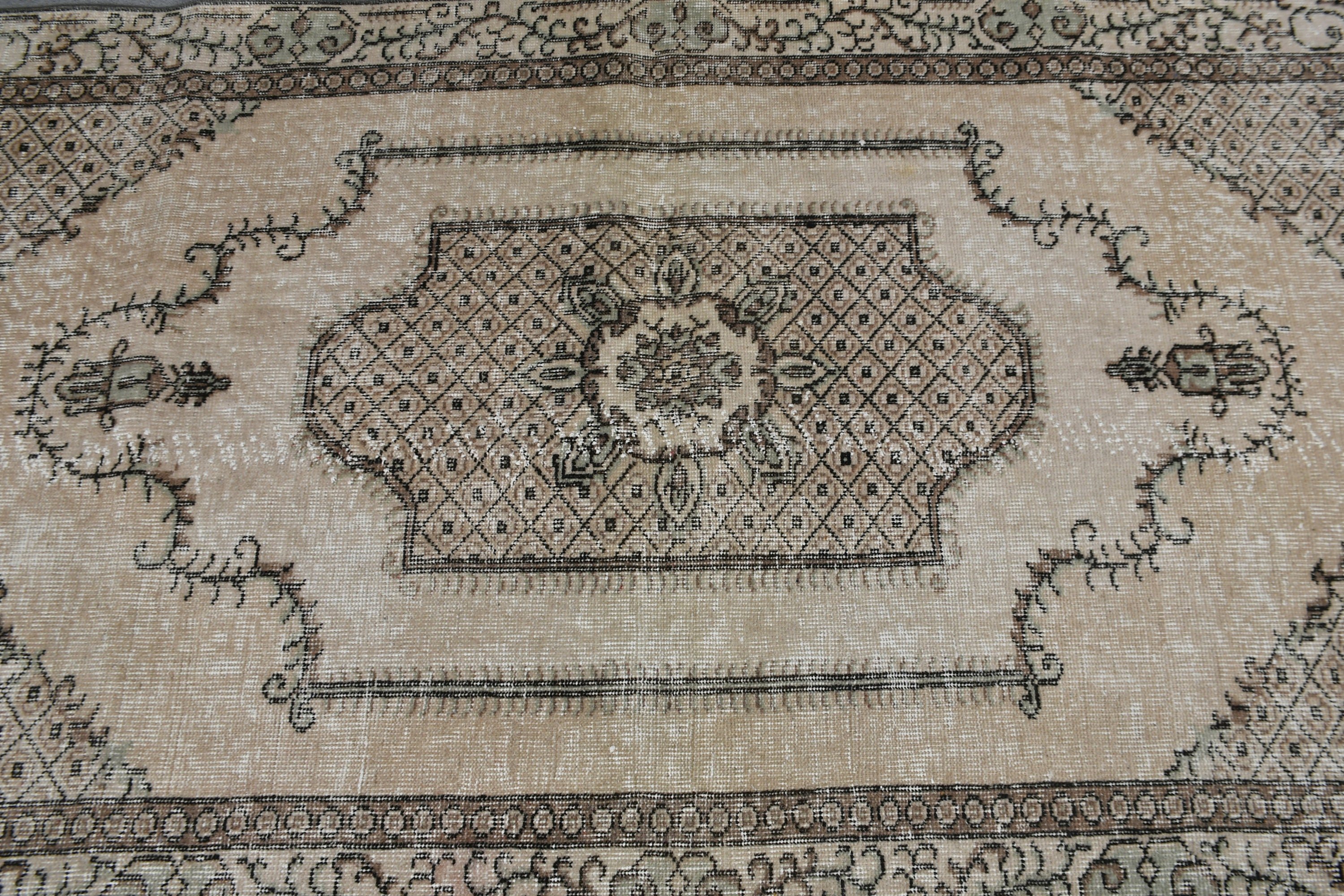 Vintage Rugs, Nursery Rugs, Turkish Rugs, Cool Rug, 3.6x6.5 ft Accent Rugs, Kitchen Rugs, Beige Wool Rugs, Rugs for Kitchen