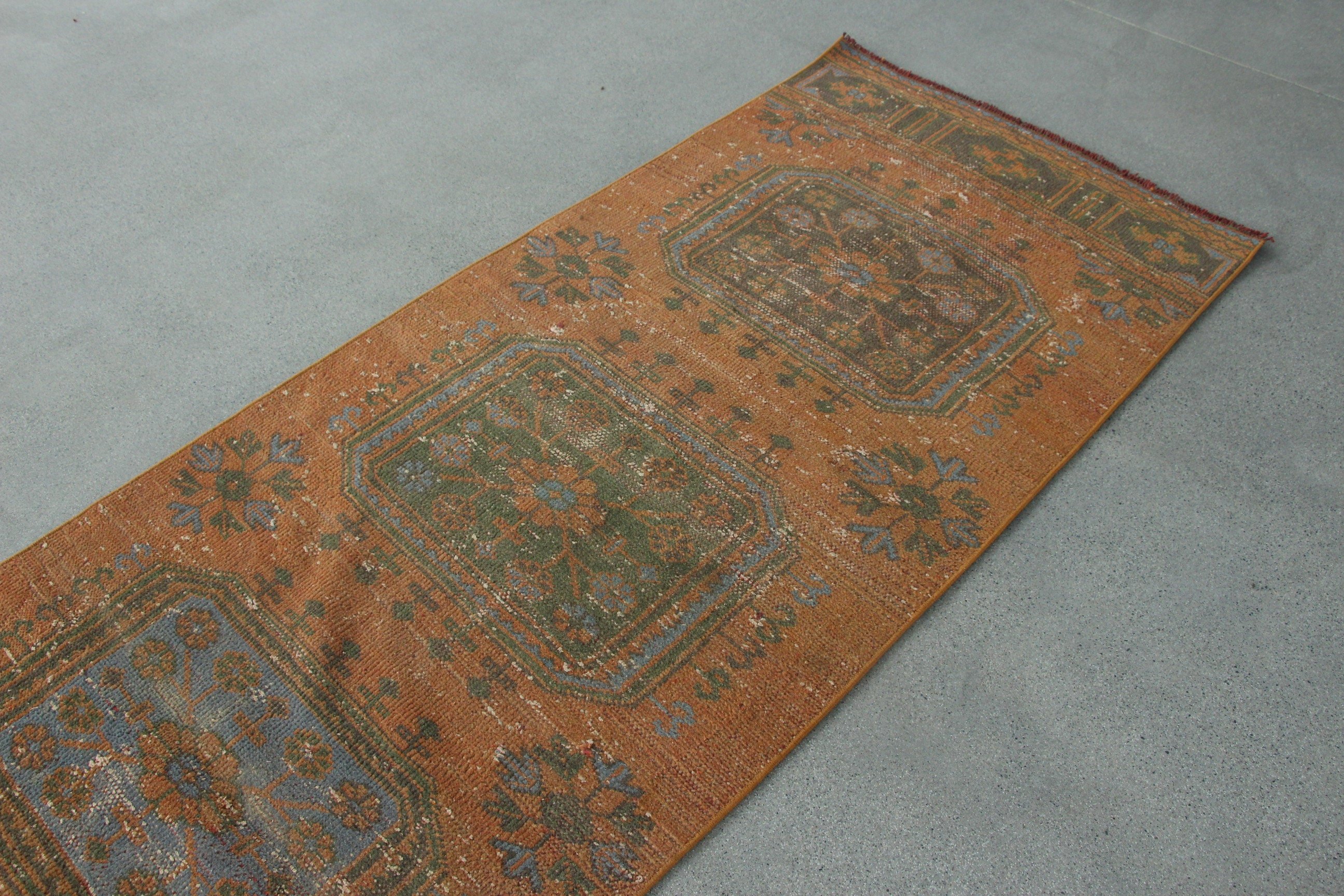 Turuncu Yatak Odası Halısı, Vintage Halılar, Koridor Halısı, Yün Halılar, Koridor Halısı, Kabile Halısı, Antika Halı, 2.9x10.5 ft Yolluk Halısı, Türk Halısı