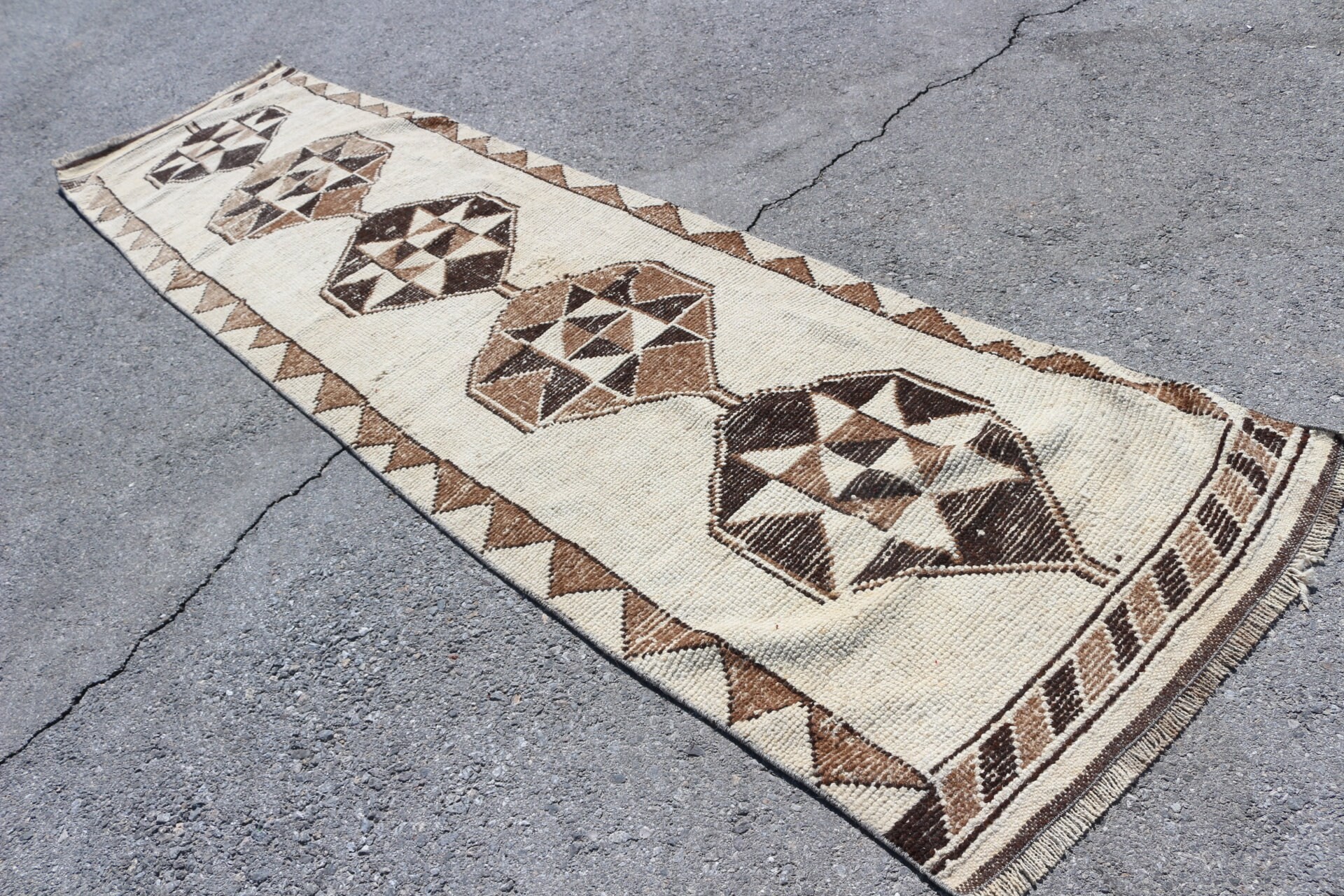 Organik Halılar, Vintage Halı, Koridor Halısı, Türk Halısı, Koridor Halıları, Antika Halı, 3.1x11.7 ft Runner Halıları, Kahverengi Soğuk Halı