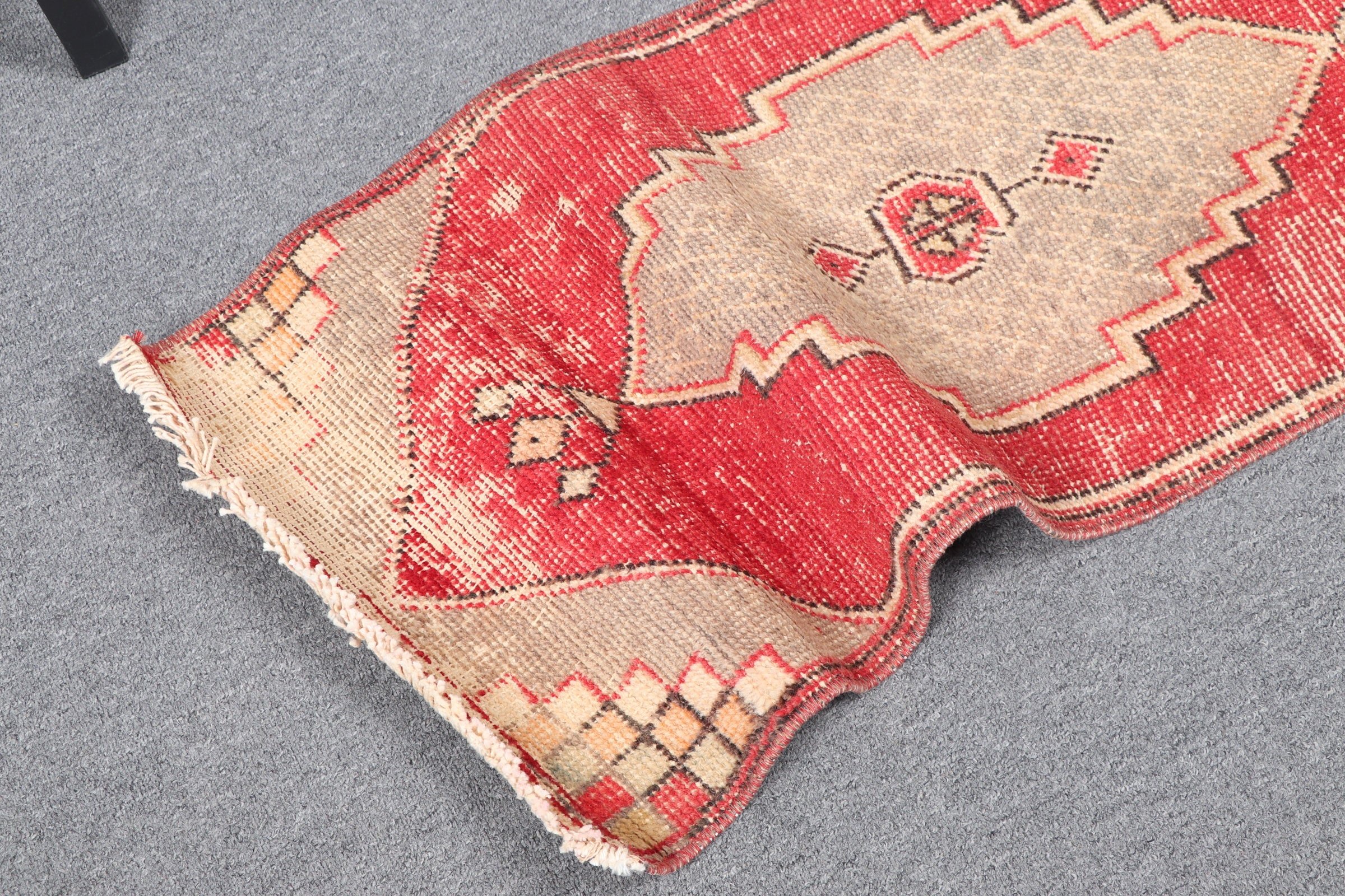 Vintage Rug, Oushak Rug, Red Moroccan Rug, Turkish Rug, Kitchen Rug, 1.4x3.1 ft Small Rugs, Car Mat Rug, Rugs for Entry, Anatolian Rug