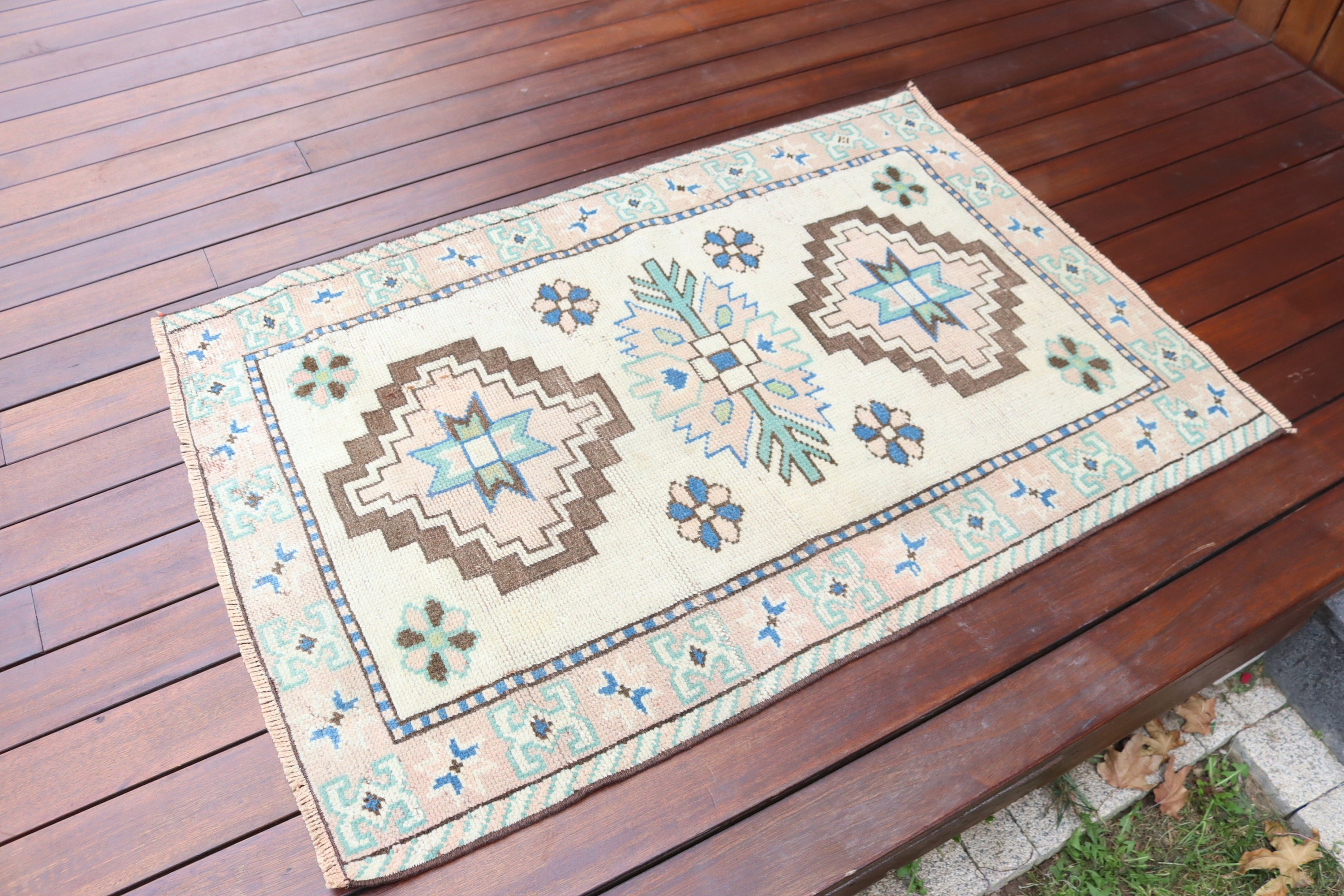 Door Mat Rug, 2.7x3.9 ft Small Rug, Small Area Rugs, Wool Rugs, Turkish Rugs, Oushak Rug, Vintage Rugs, Beige Boho Rugs, Rugs for Nursery