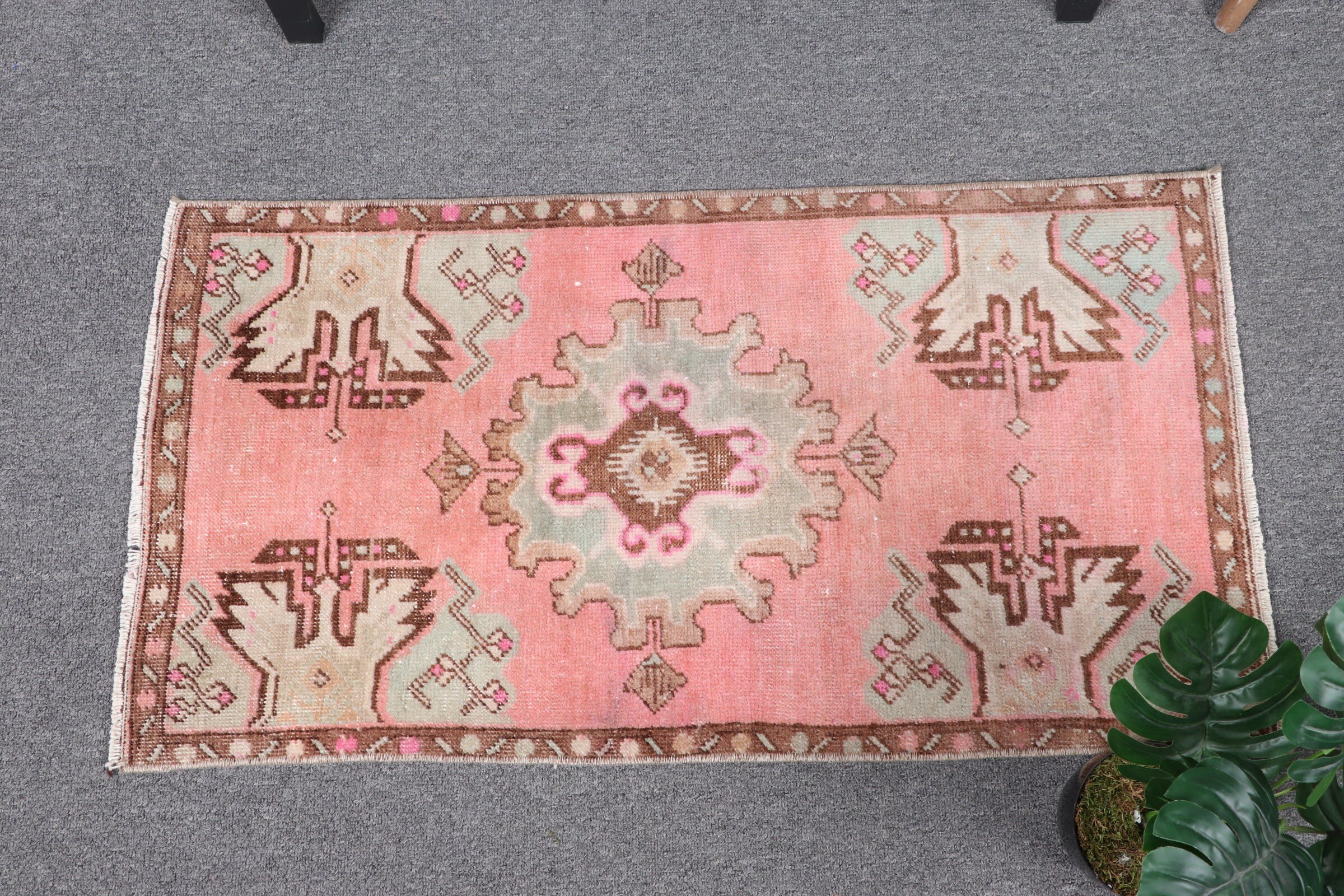 1.5x2.9 ft Small Rug, Turkish Rug, Wool Rug, Vintage Rug, Pink Oushak Rug, Rugs for Bedroom, Kitchen Rug, Bedroom Rug