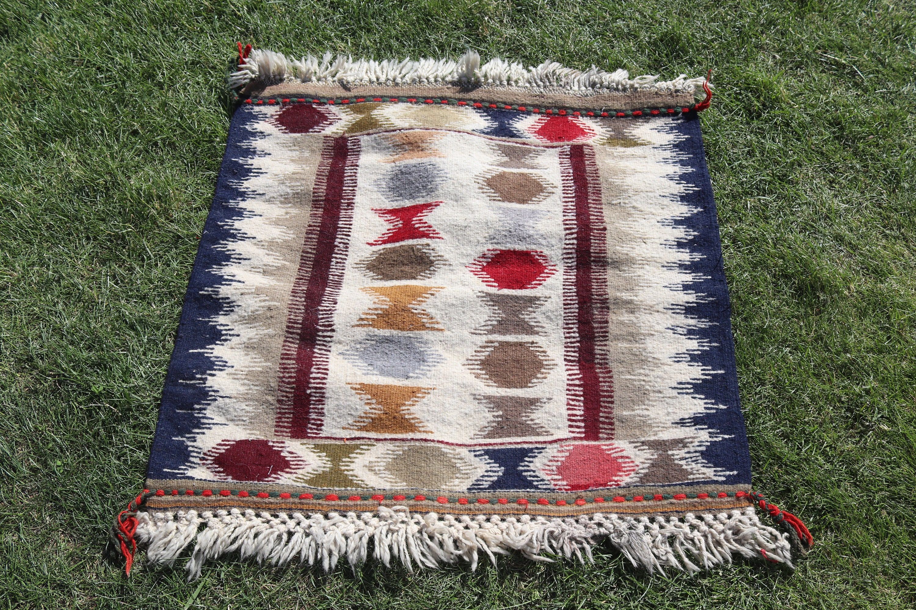 2.4x2.6 ft Küçük Halı, Ev Dekor Halısı, Mutfak Halısı, Kilim, Fas Halıları, Mavi Nötr Halılar, Türk Halıları, Çocuk Halısı, Vintage Halı