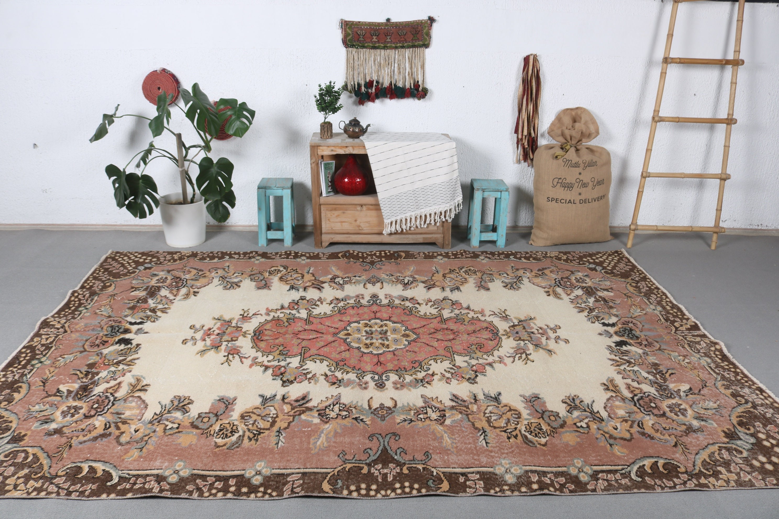 Turkish Rugs, Oriental Rugs, Moroccan Rug, Cute Rug, Living Room Rug, Bedroom Rugs, Vintage Rugs, Brown Oriental Rugs, 6.7x10 ft Large Rug