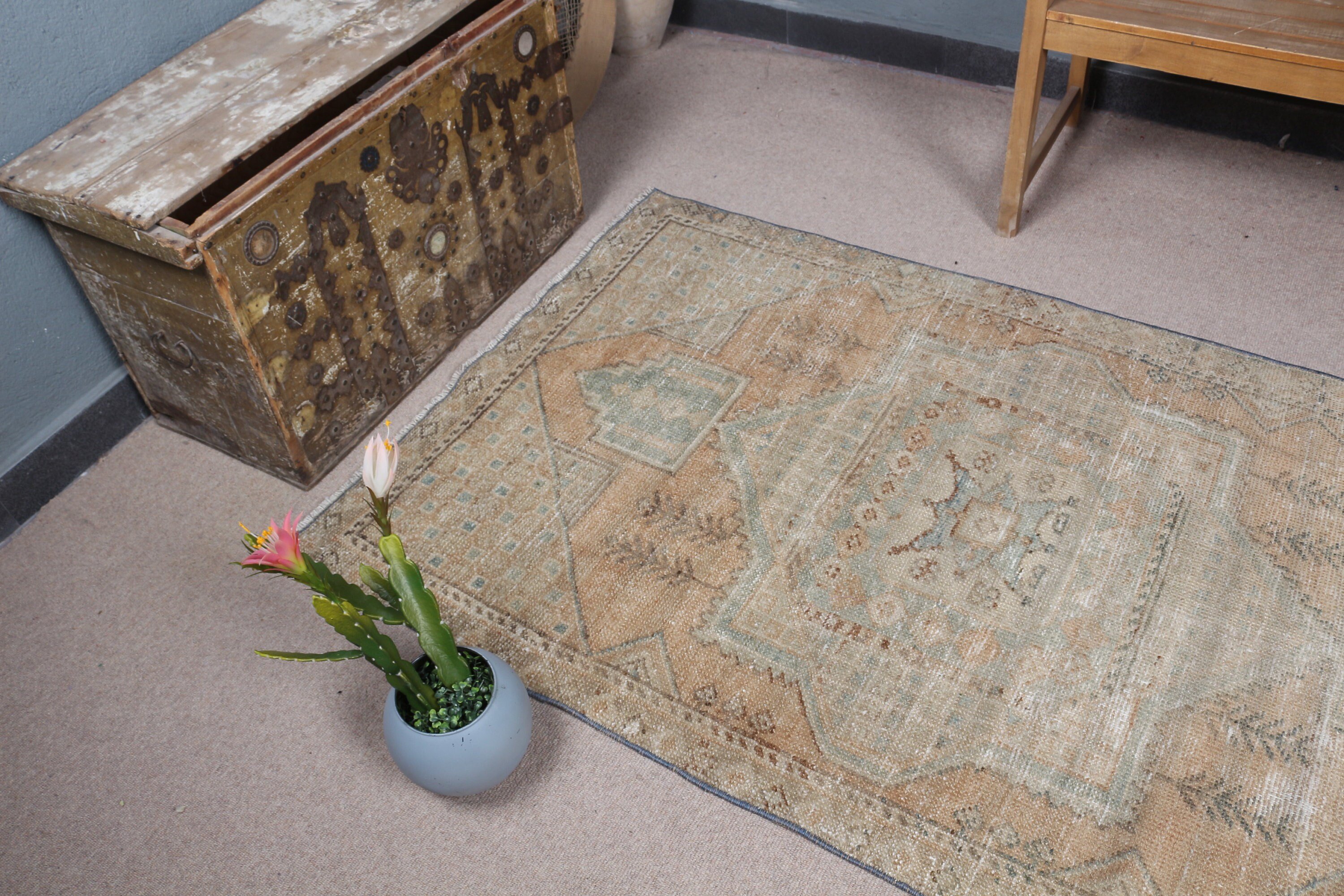 Floor Rug, 3.7x6 ft Accent Rug, Pale Rug, Rugs for Bedroom, Entry Rug, Bedroom Rugs, Turkish Rugs, Oushak Rug, Vintage Rugs, Green Wool Rug