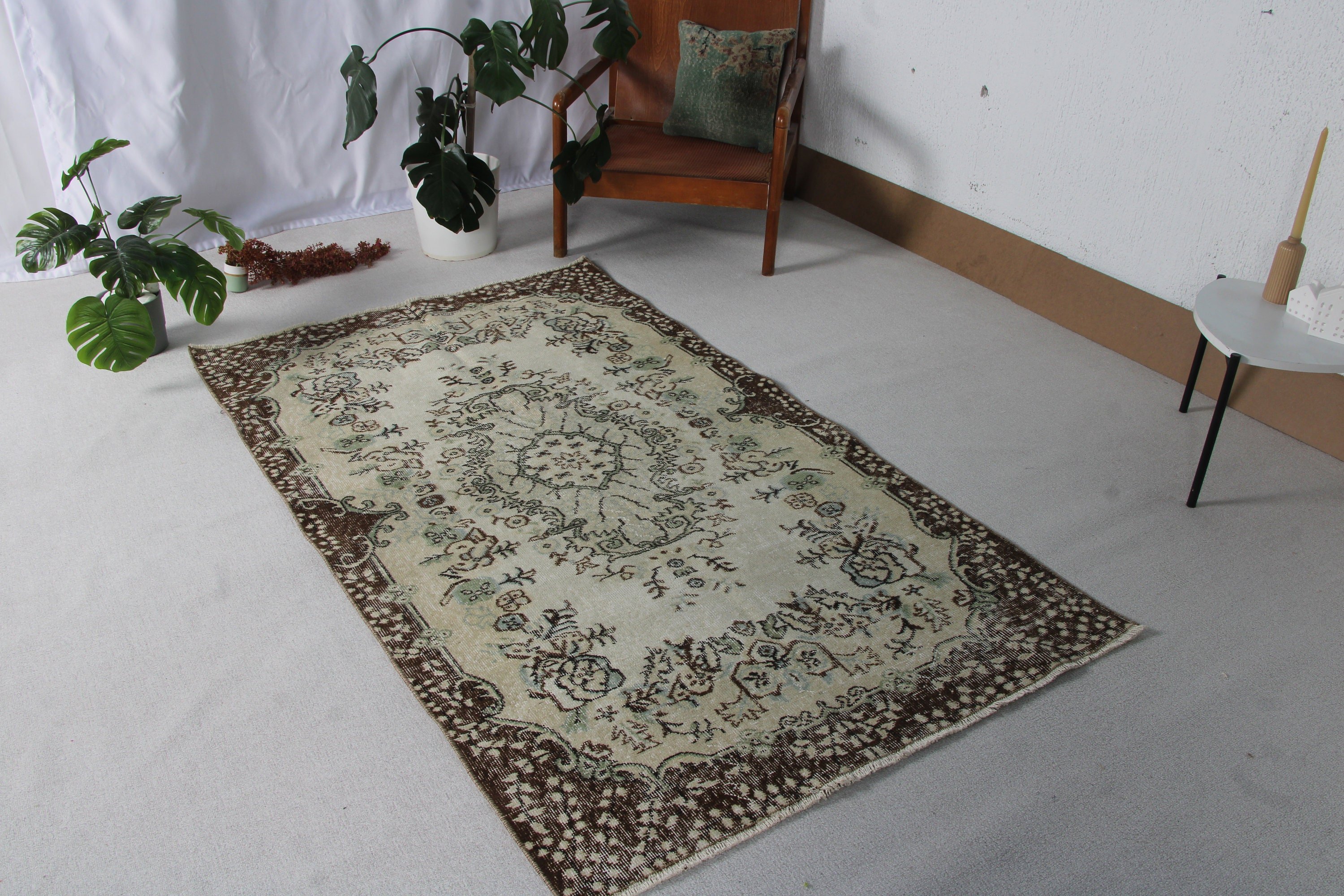 Oushak Bölge Halıları, Vintage Halı, Nötr Halı, Kahverengi Fas Halısı, Geometrik Halı, Türk Halıları, 3,8x6,6 ft Alan Halısı, Vintage Alan Halıları