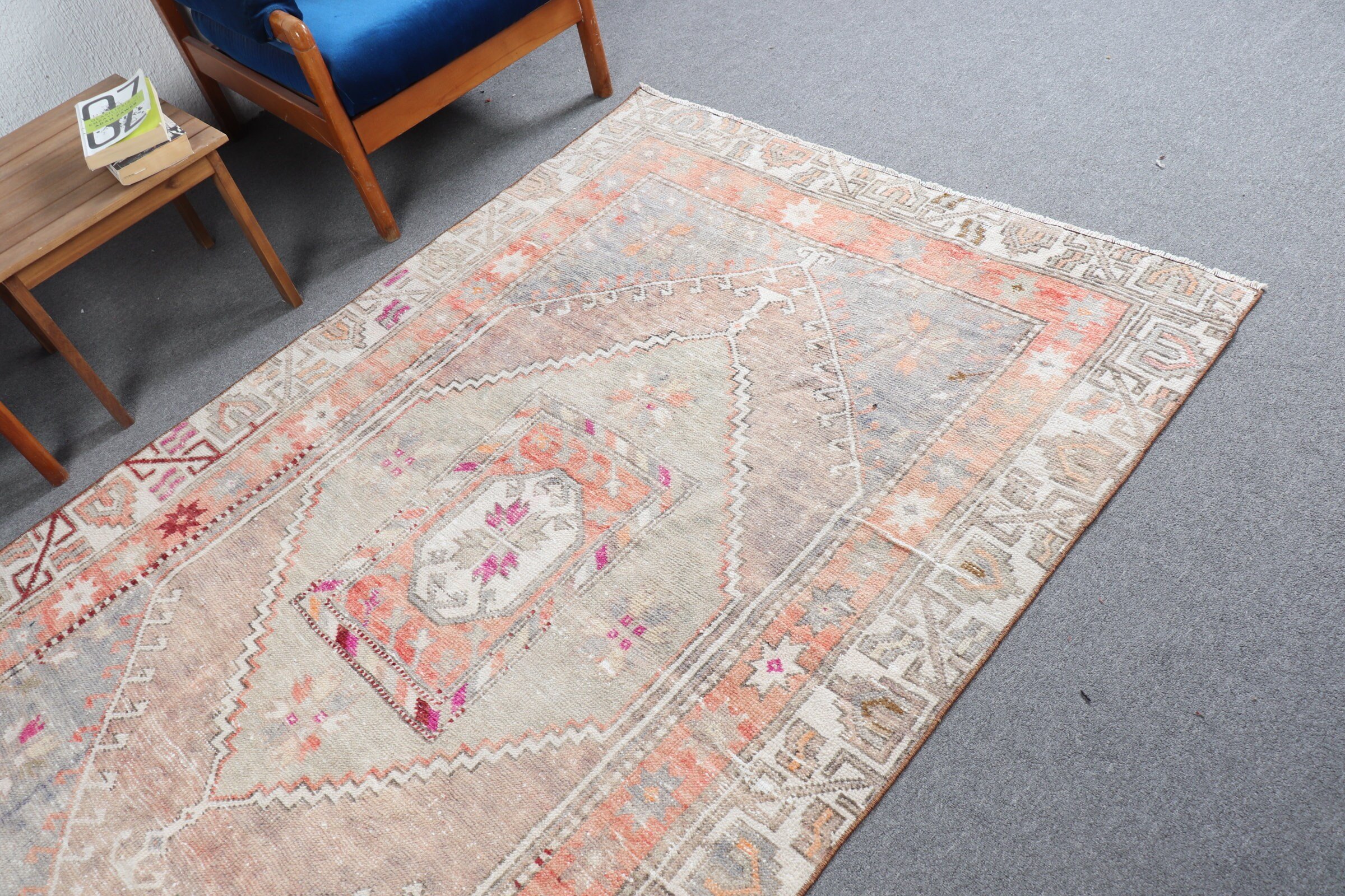 Yer Halısı, Oushak Halıları, İç Mekan Halıları, Türk Halıları, 4,8x7,3 ft Alan Halıları, Bej Soğuk Halı, Vintage Halı, Yemek Odası Halıları, Çocuk Odası Halıları