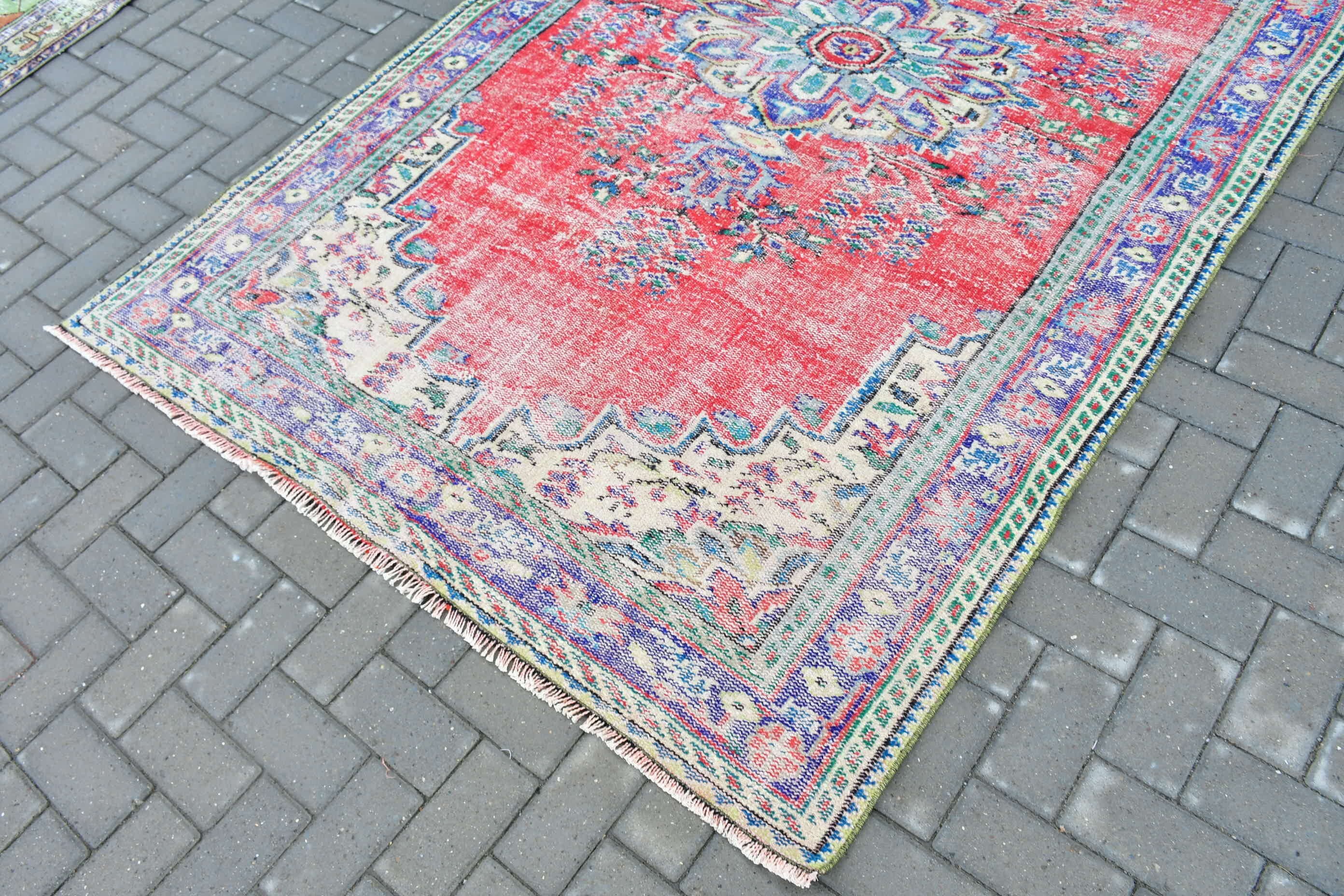 Yün Halı, Türk Halısı, Kırmızı Soğuk Halı, 5.4x8.7 ft Büyük Halı, Oturma Odası Halıları, Antika Halı, Yemek Odası Halısı, Vintage Dekor Halısı, Vintage Halı