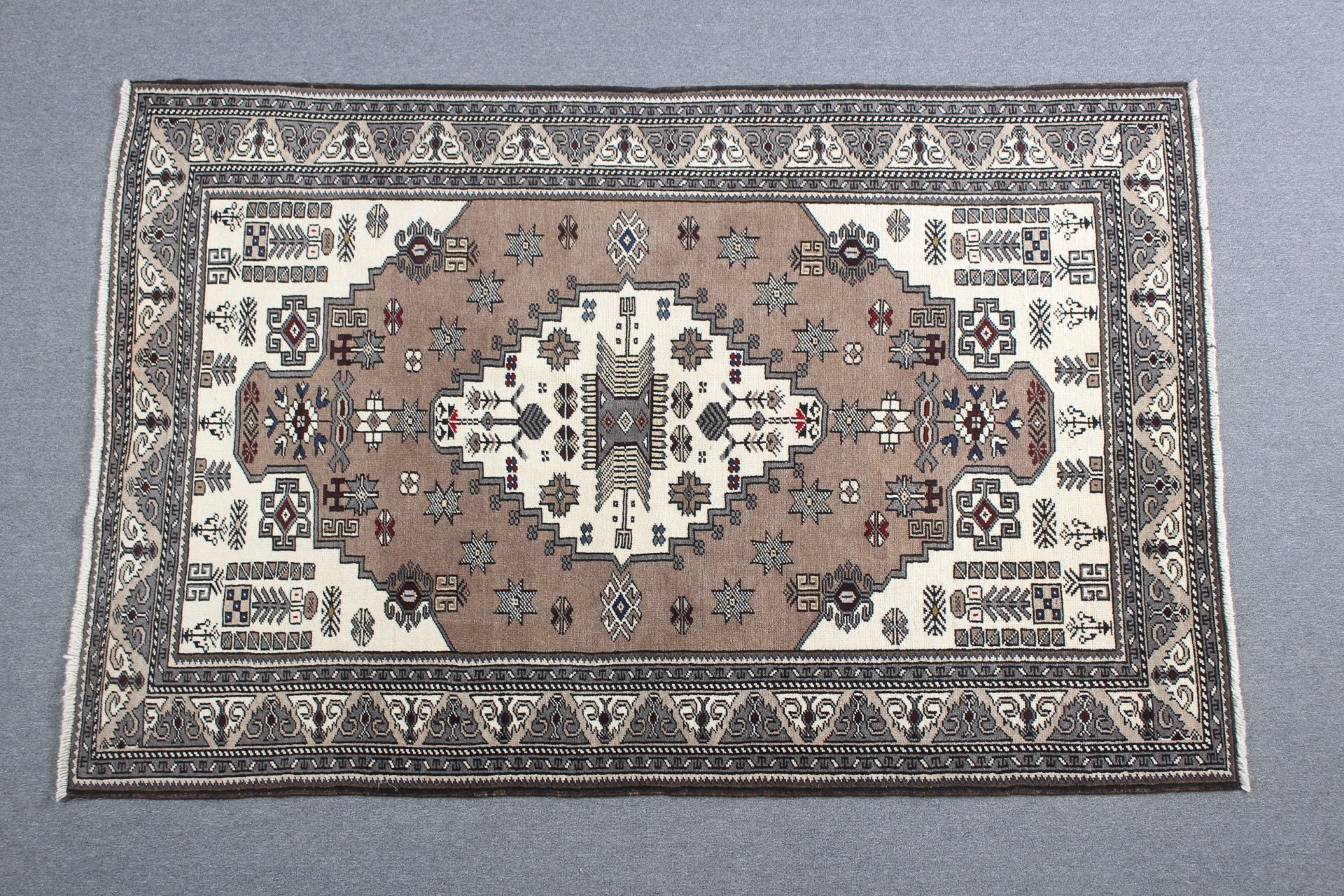 Türk Halısı, Vintage Halılar, Ev Halıları, Çocuk Halıları, Yün Halı, Kahverengi Anadolu Halıları, 4,8x7,2 ft Alan Halısı, Yatak Odası Halıları, Alan Halıları