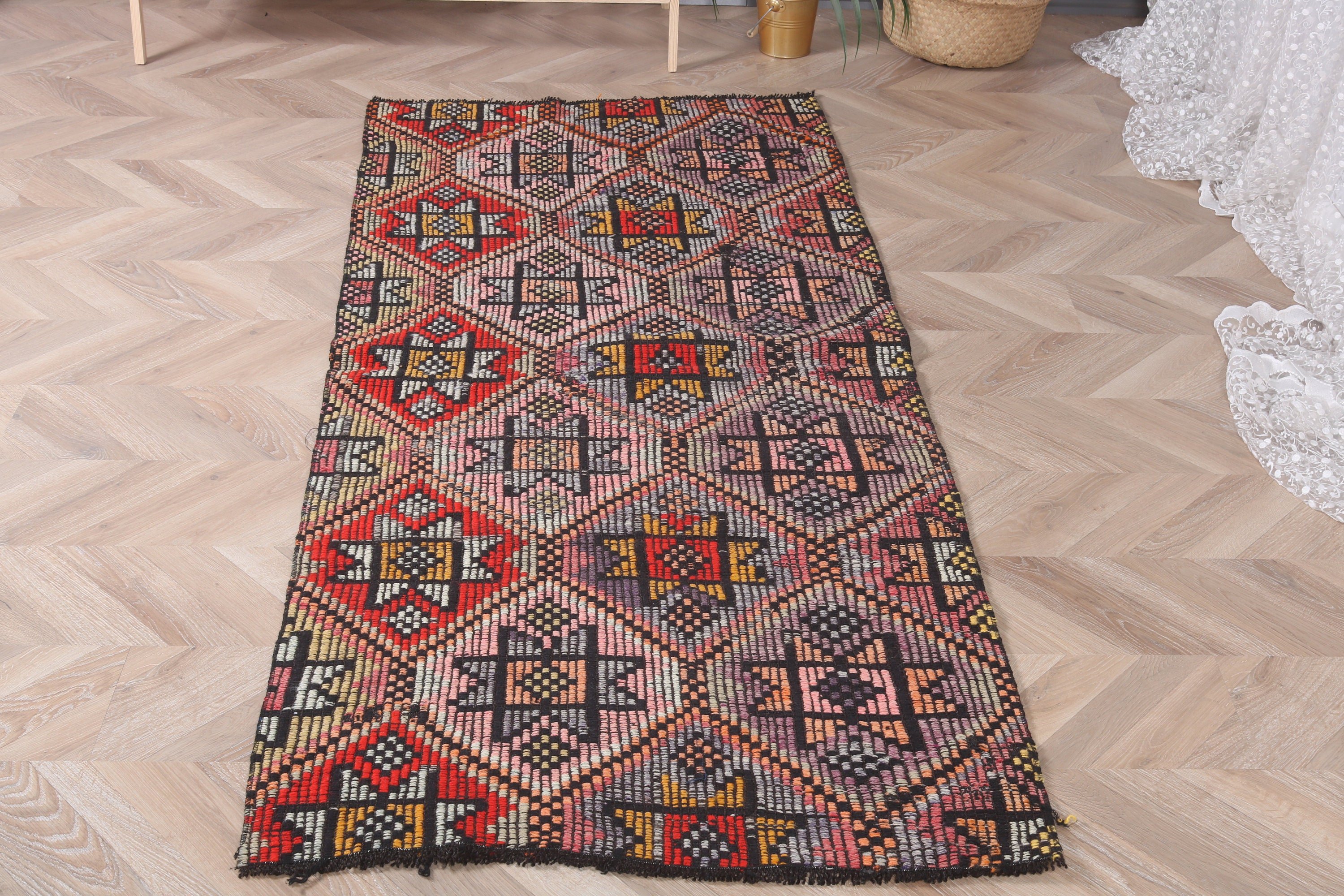 Türk Halıları, Çocuk Halısı, Yer Halısı, 2,7x6,3 ft Vurgu Halısı, Gökkuşağı Oryantal Halıları, Vintage Halılar, Boho Halısı, Geometrik Halılar, Dekoratif Halılar