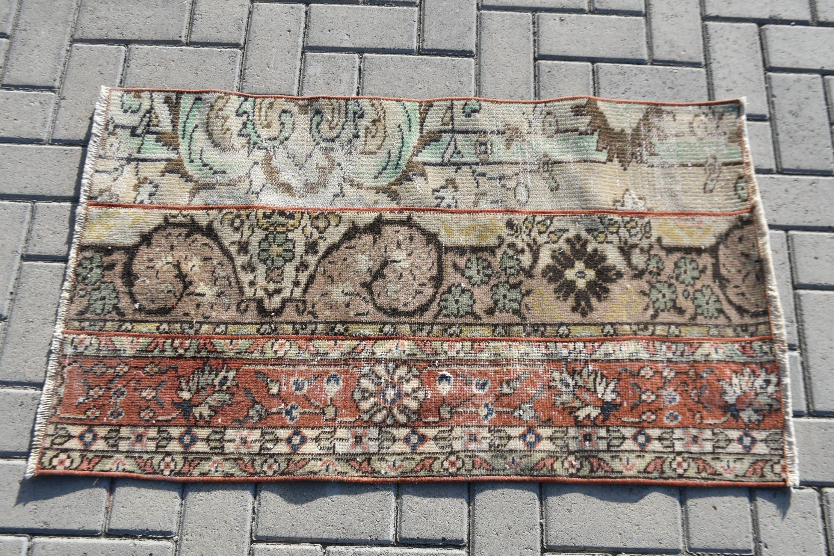 Vintage Halı, Antika Halı, Mutfak Halıları, Yeşil Yün Halı, Yer Halısı, Paspas Halısı, 2.1x3.5 ft Küçük Halı, Yatak Odası Halısı, Türk Halıları