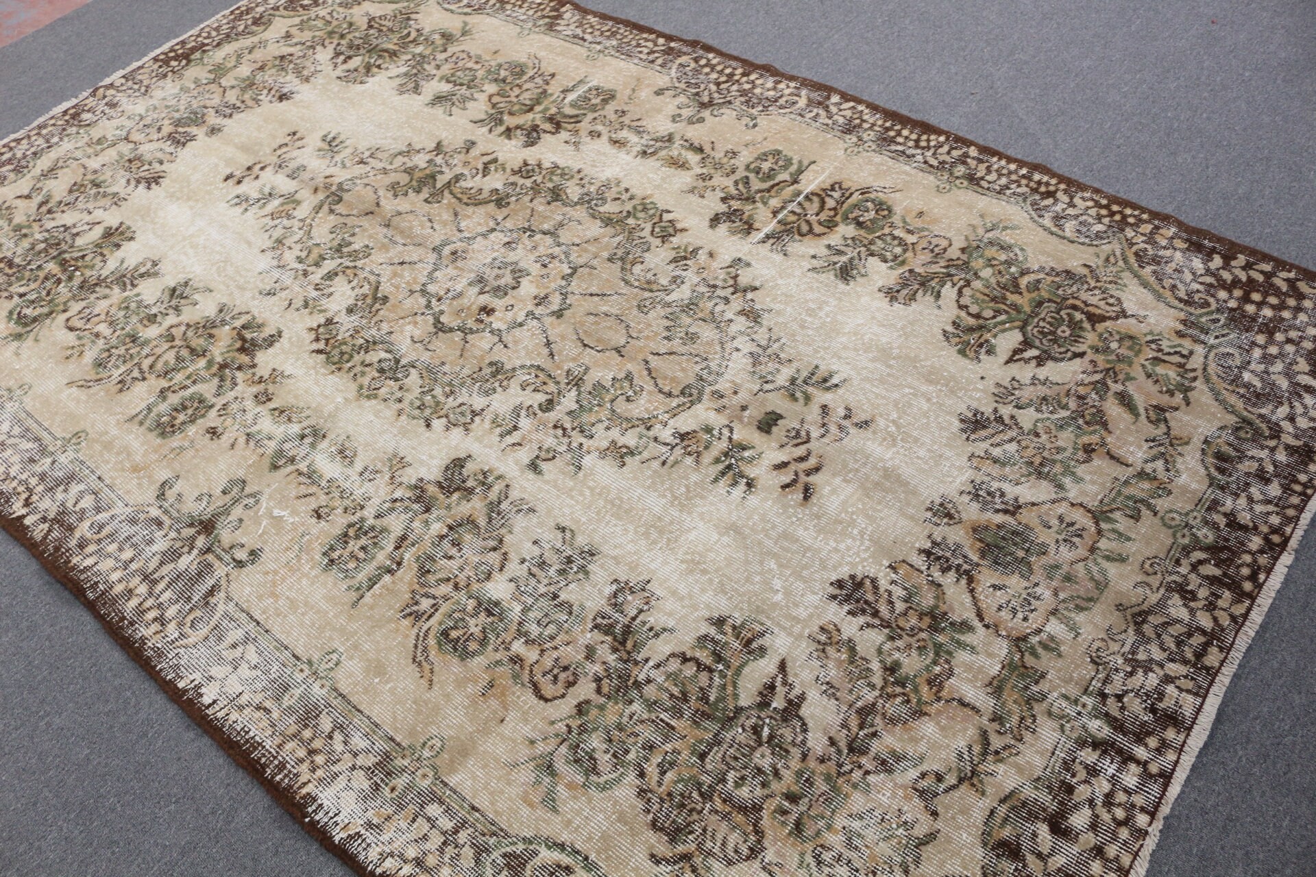 Bedroom Rug, Boho Rug, Vintage Rugs, Beige Floor Rug, Turkish Rug, Art Rug, Cool Rug, Living Room Rug, 5.5x8.7 ft Large Rugs, Anatolian Rug