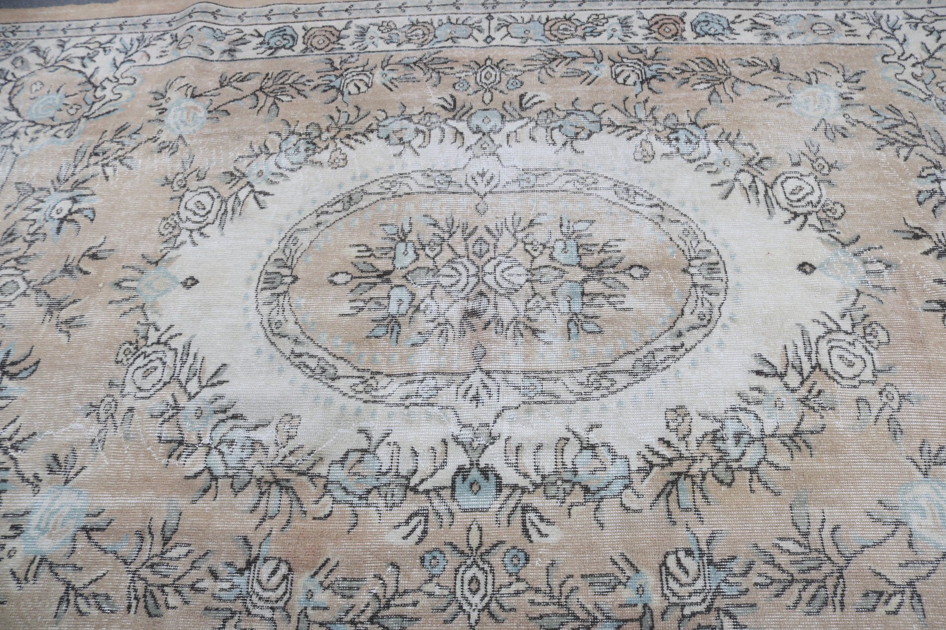 Beige Antique Rug, Vintage Rug, Bedroom Rug, Luxury Rugs, Turkish Rug, Large Oushak Rug, 6.2x9.4 ft Large Rug, Neutral Rug, Living Room Rug