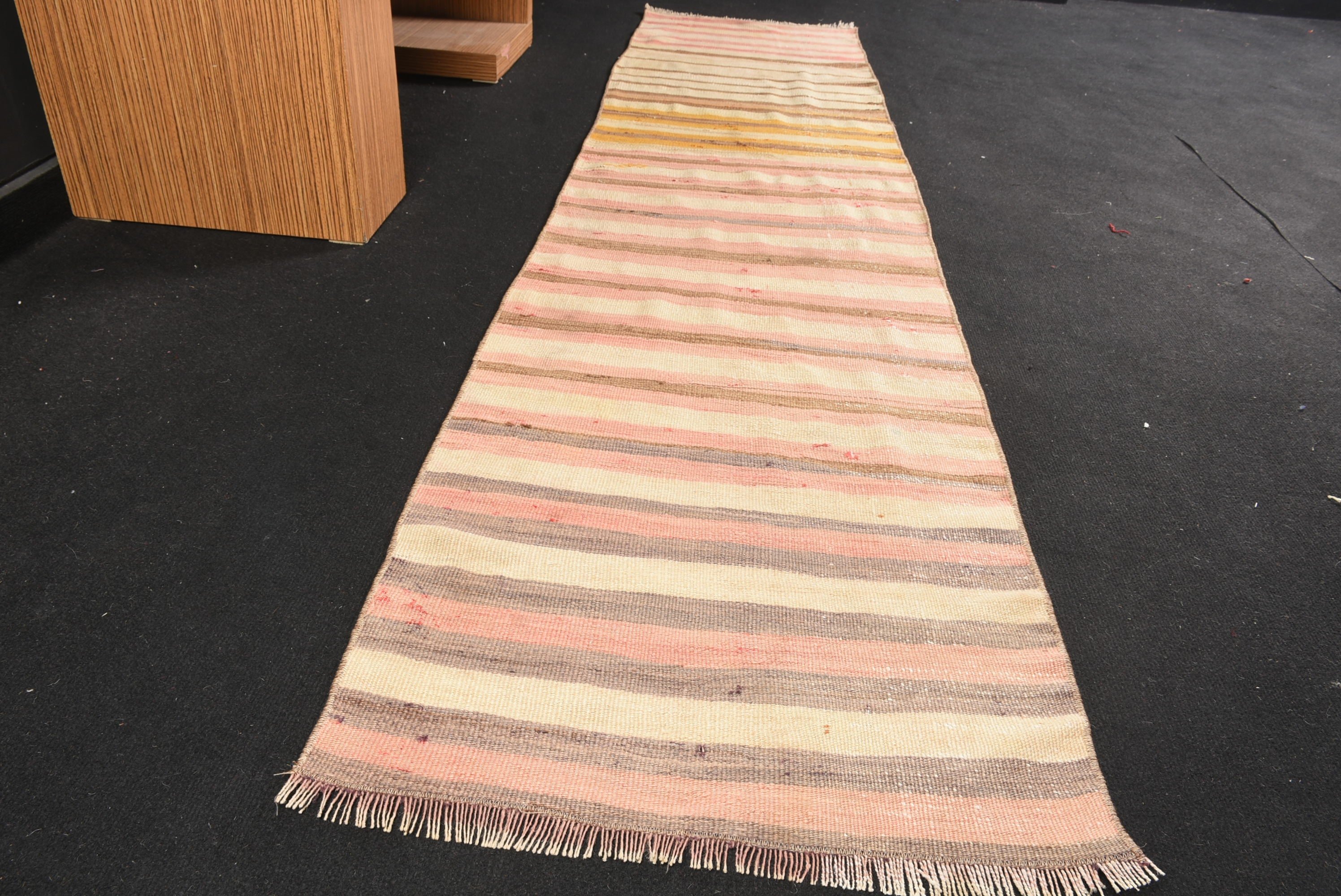 Türk Halısı, Yatak Odası Halıları, Kilim, Bej Antika Halılar, Koridor Halısı, Fas Halısı, Merdiven Halıları, Boho Halısı, Vintage Halı, 1.9x8.7 ft Runner Halıları