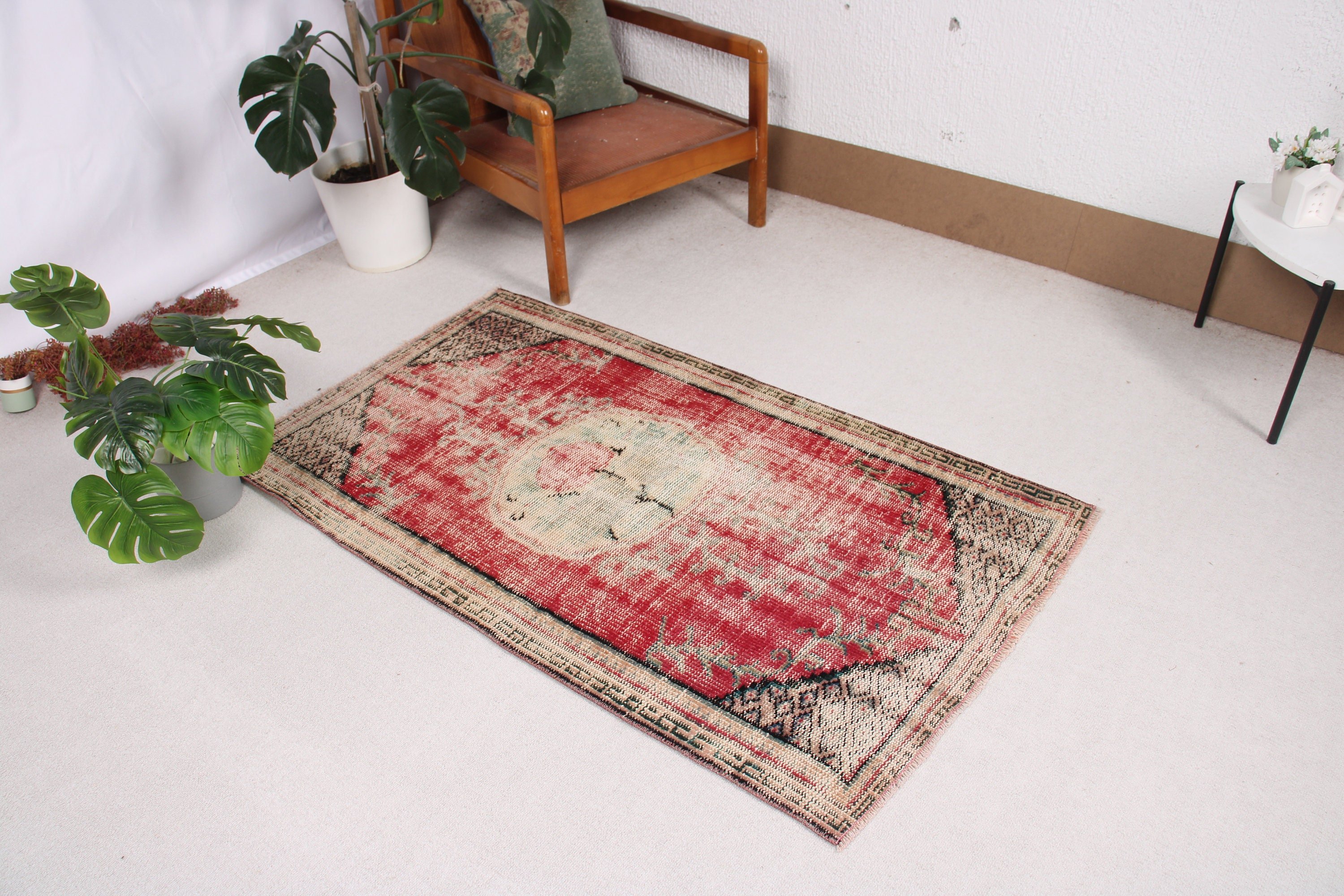 Kırmızı Boho Halı, Vintage Halı, Anadolu Halıları, Küçük Boho Halıları, 2.9x4.8 ft Küçük Halı, Banyo Halısı, Mutfak Halıları, El Dokuma Halı, Türk Halıları