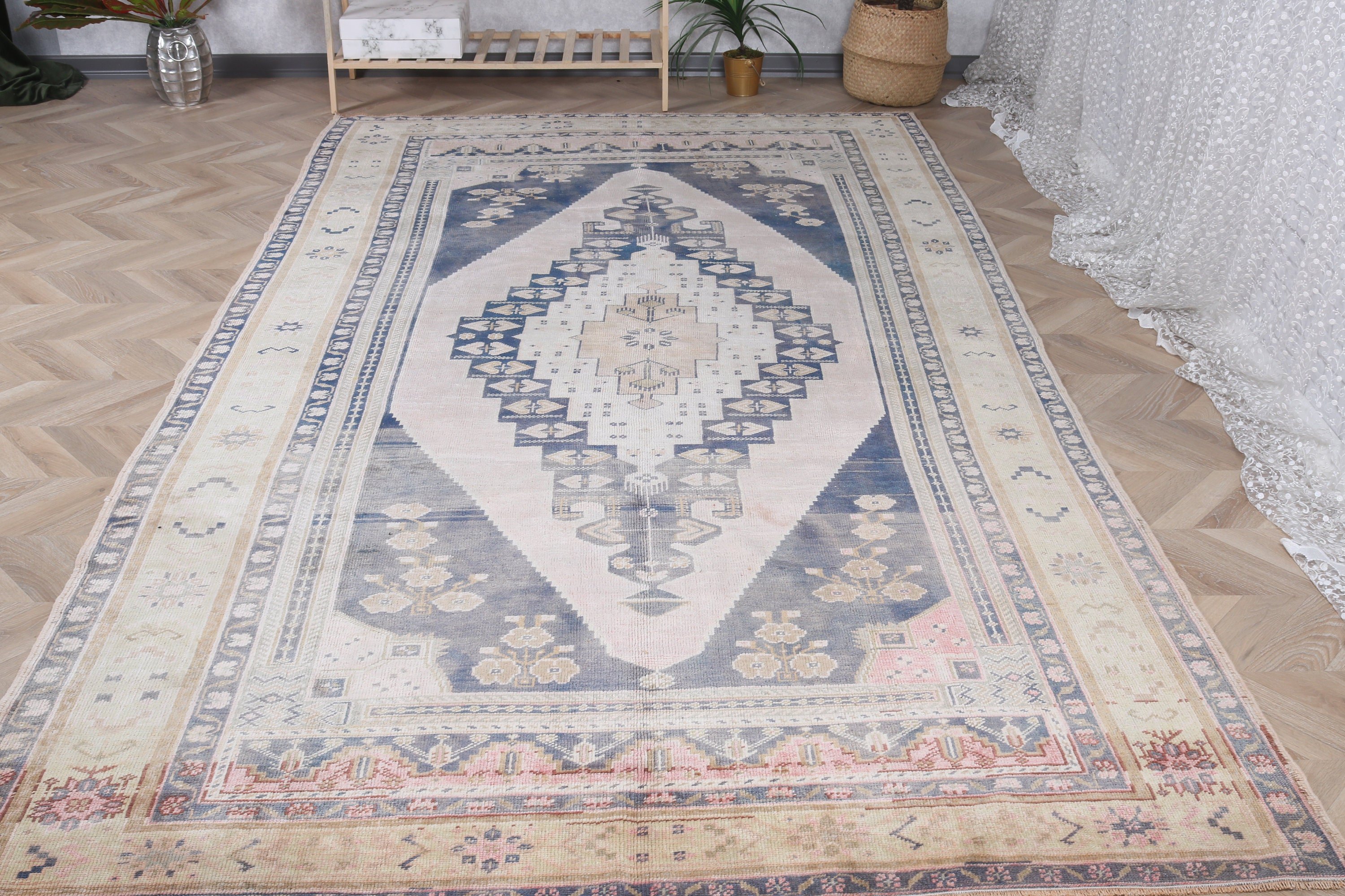 Cool Rugs, Statement Rug, Turkish Rug, Floor Rug, Vintage Rugs, Large Oushak Rug, 5.7x10.3 ft Large Rug, White Oushak Rugs, Large Boho Rugs