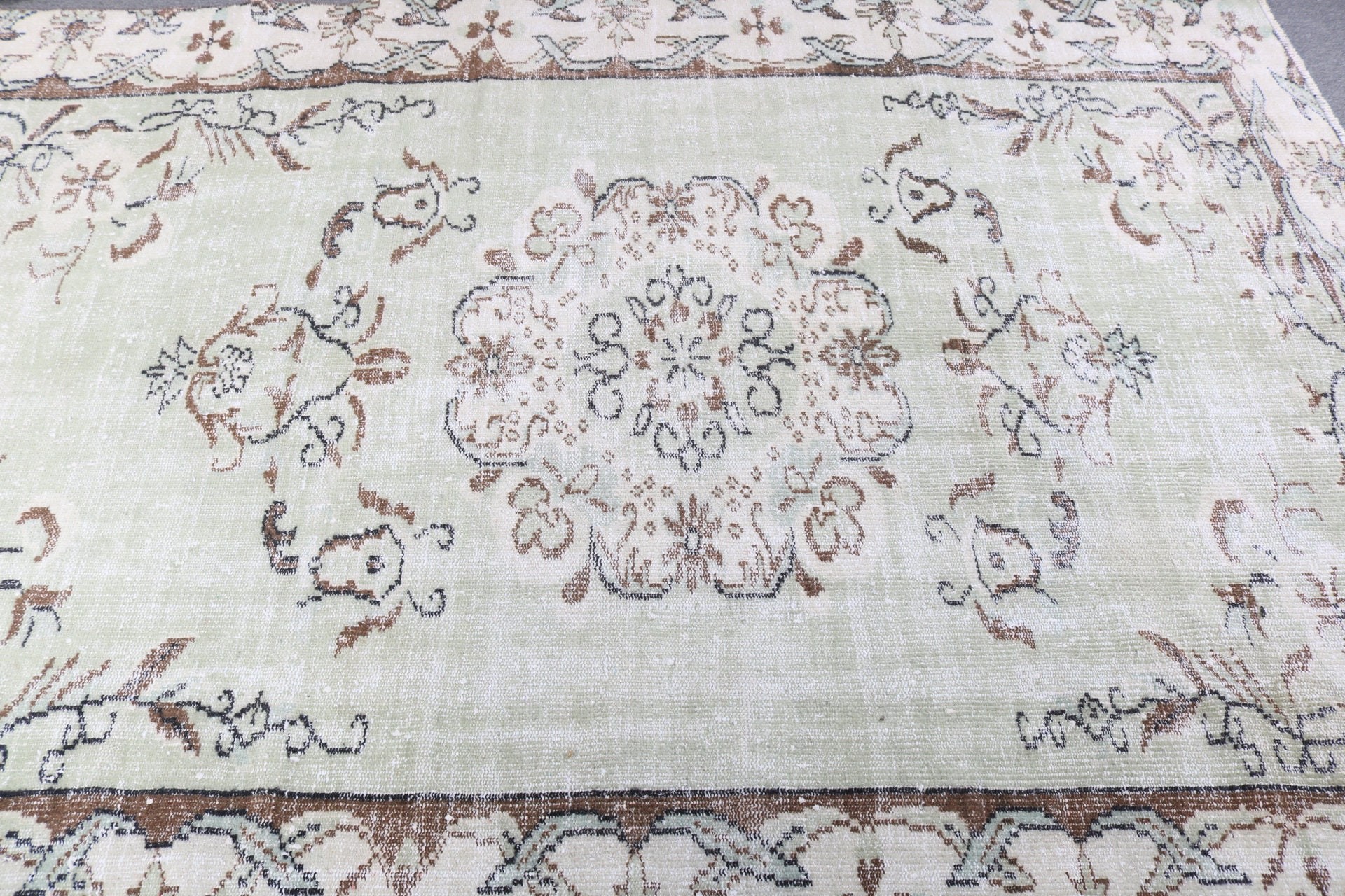 5.6x8.5 ft Large Rugs, Dining Room Rugs, Vintage Rug, Floor Rugs, Green Wool Rug, Outdoor Rug, Antique Rugs, Living Room Rugs, Turkish Rug