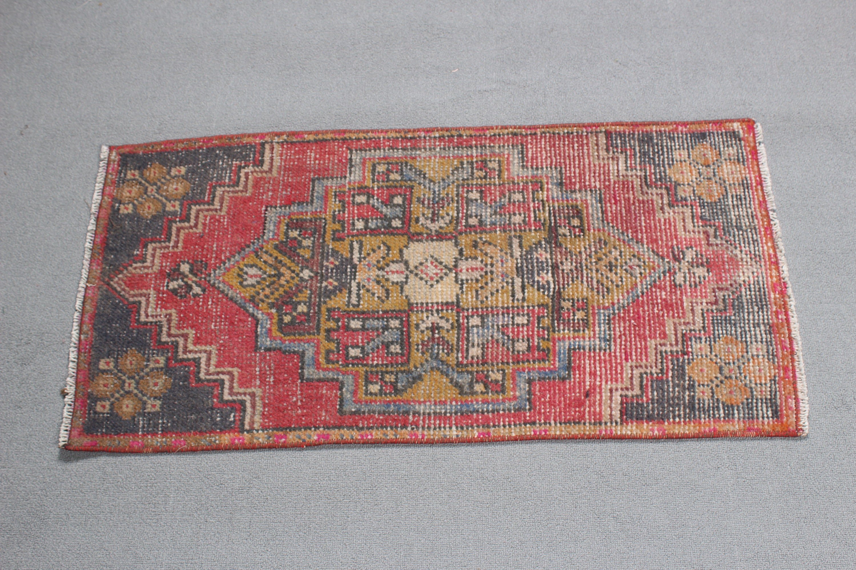 Vintage Rug, Entry Rug, Car Mat Rugs, Rugs for Bedroom, 1.5x3.1 ft Small Rugs, Red Boho Rugs, Home Decor Rugs, Turkish Rugs, Wool Rug