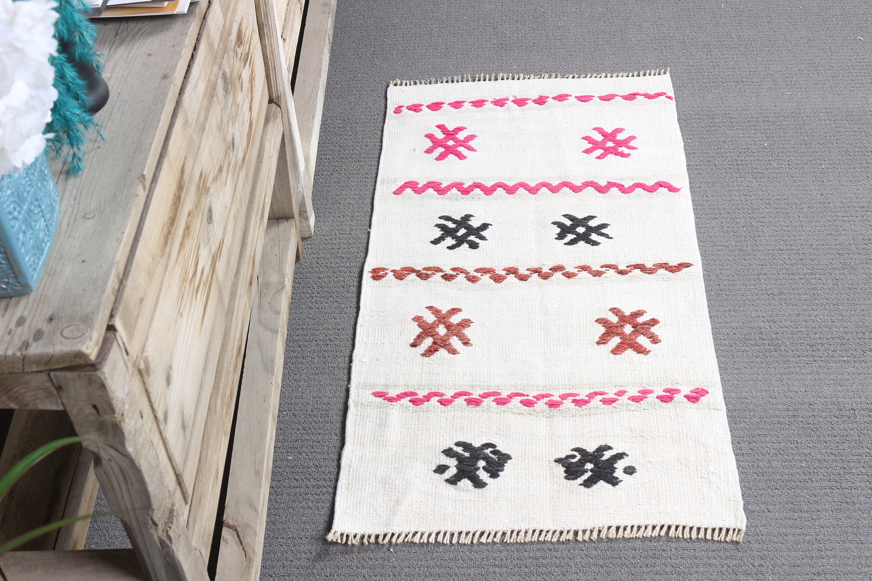 1.7x3.1 ft Small Rugs, Natural Rug, Oushak Rug, Turkish Rugs, Bedroom Rugs, Door Mat Rug, White Moroccan Rug, Vintage Rug, Car Mat Rug