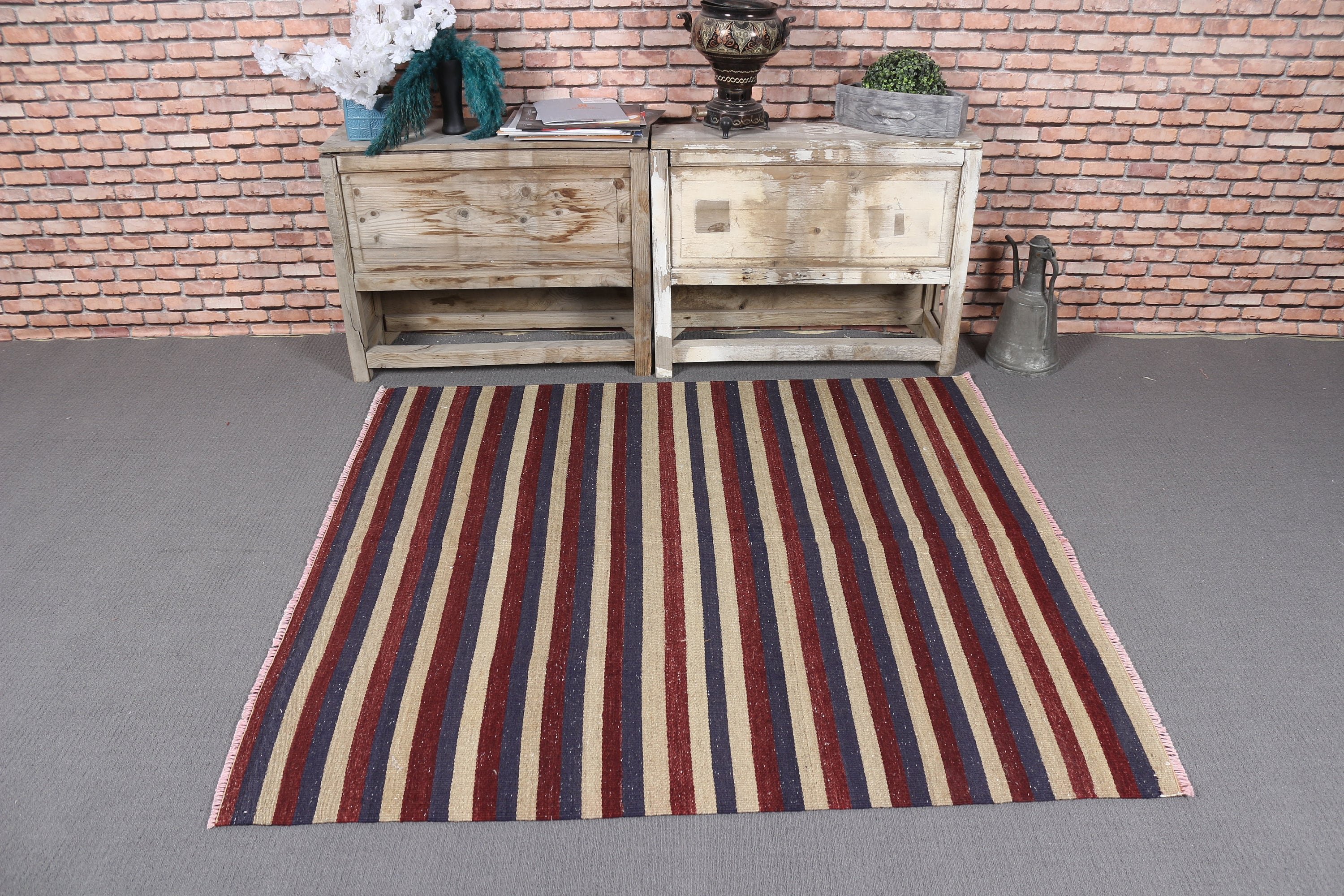 Yurt Halısı, Mutfak Halısı, Kilim, Oryantal Halı, Türk Halısı, Vintage Halı, 4,6x5,1 ft Accent Halılar, Mor Havalı Halılar, Yatak Odası Halısı