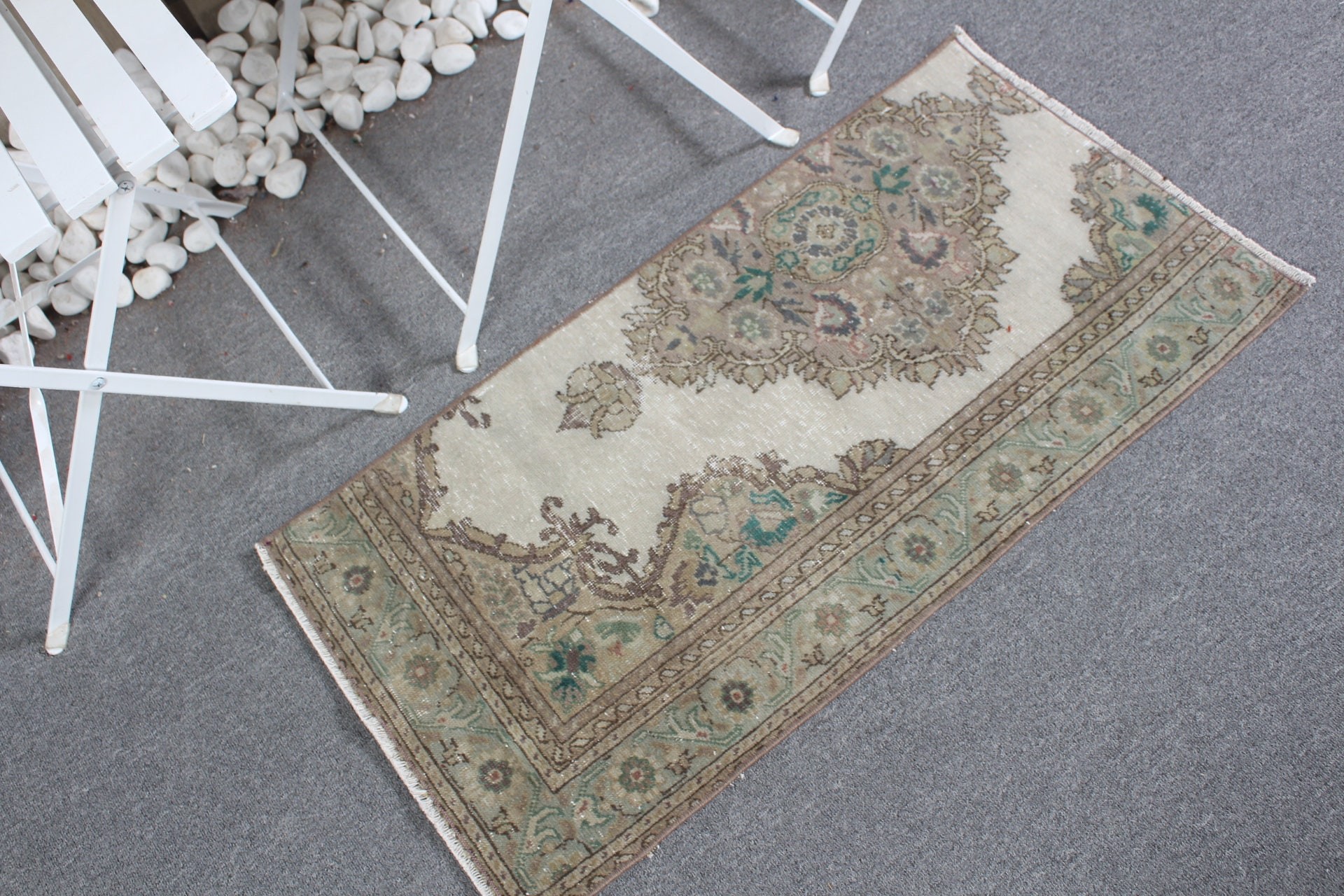 Green  1.6x3.1 ft Small Rug, Bathroom Rug, Vintage Rugs, Bedroom Rugs, Oushak Rug, Kitchen Rugs, Turkish Rug, Handwoven Rug