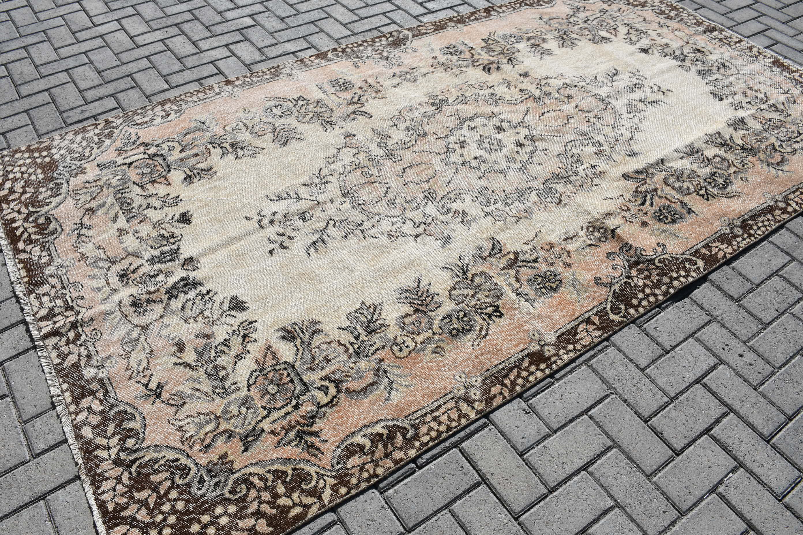 Vintage Rug, Turkish Rugs, Kitchen Rug, Beige Bedroom Rug, Living Room Rug, Dining Room Rugs, 5.4x9.9 ft Large Rug, Muted Rug