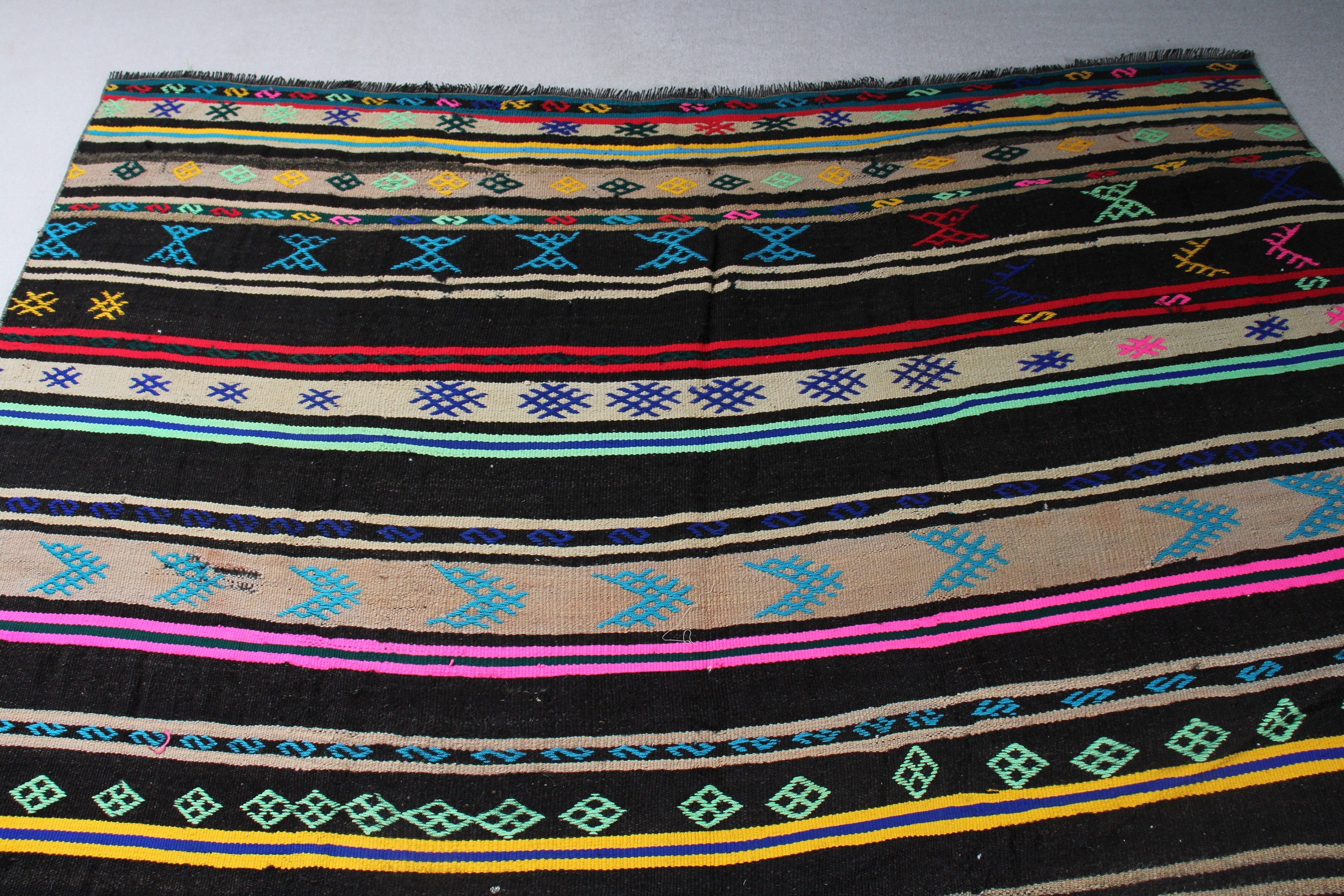 Vintage Halılar, Salon Halıları, Kilim, 6.8x13.7 ft Büyük Boy Halılar, Türk Halısı, Siyah El Dokuma Halısı, Oturma Odası Halıları, Oushak Halısı, Anadolu Halısı