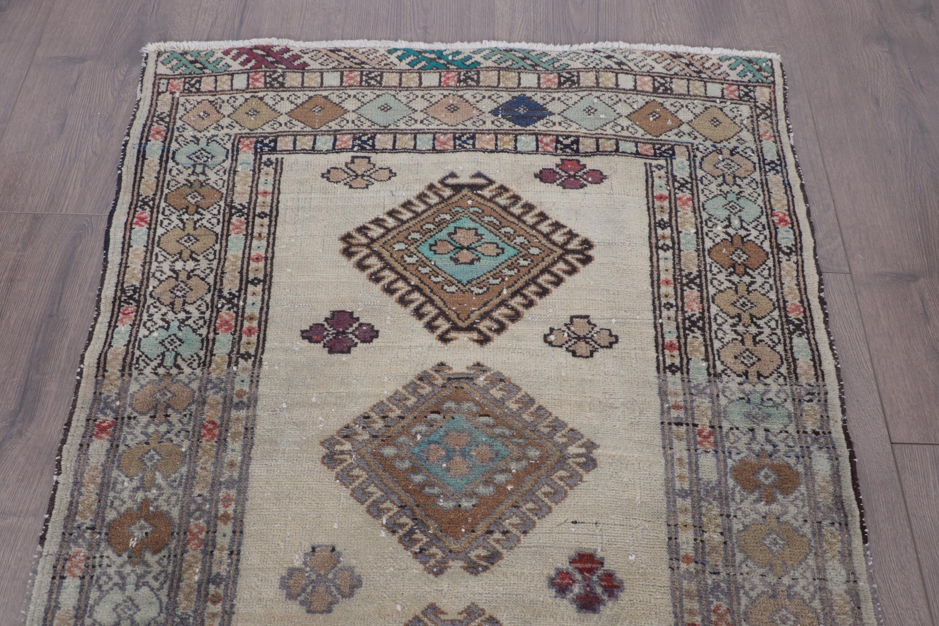 Çocuk Halıları, Türk Halıları, Yatak Odası Halıları, Bej Boho Halıları, 2,4x3,3 ft Küçük Halı, Açıklama Halıları, Vintage Halı, El Dokuma Halıları, Kapı Paspası Halısı