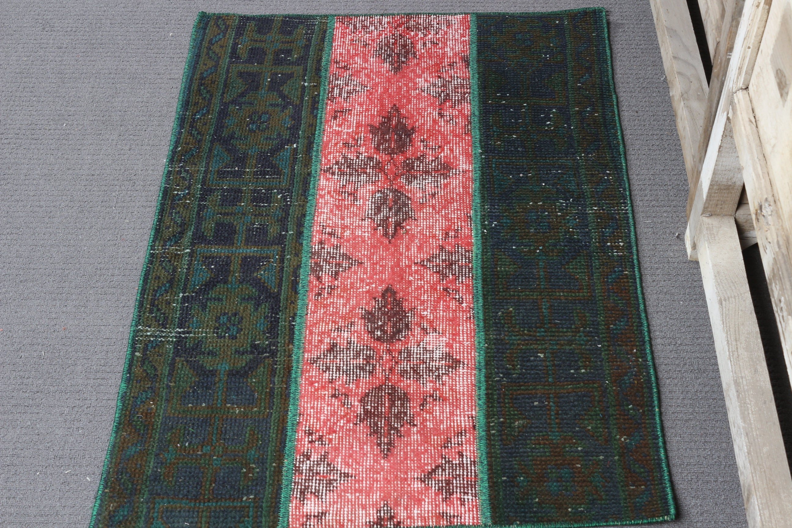 Vintage Halı, Türk Halıları, Giriş Halıları, 2,2x3,1 ft Küçük Halı, Mutfak Halısı, Giriş Halısı, Oushak Halısı, Pembe Havalı Halılar, Ev Dekorasyonu Halıları