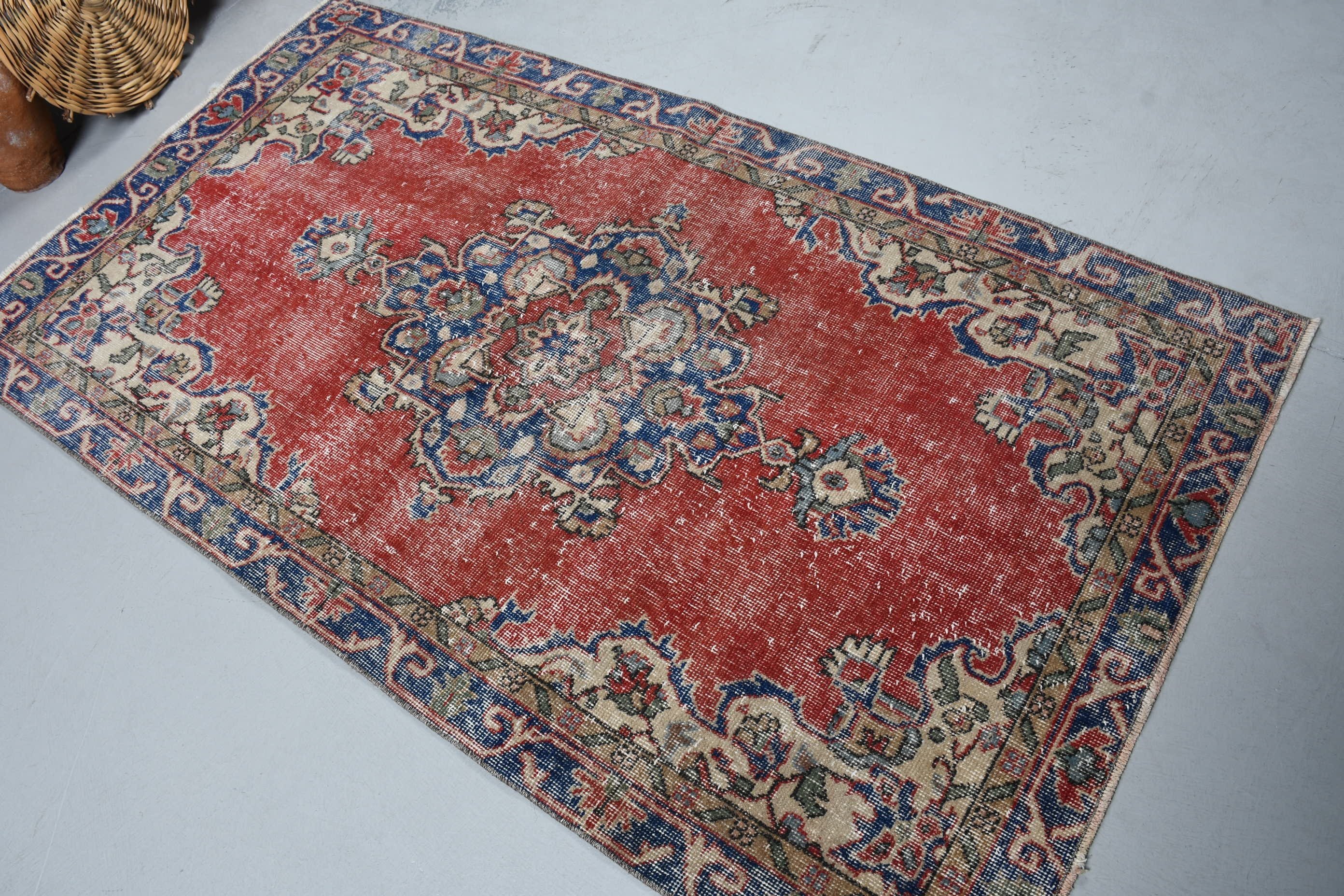 Vintage Halı, Mutfak Halıları, Türk Halıları, Oushak Halısı, Kırmızı Yün Halısı, Vintage Dekor Halıları, 3,5x6,2 ft Accent Halısı, Yatak Odası Halıları, Çocuk Odası Halısı