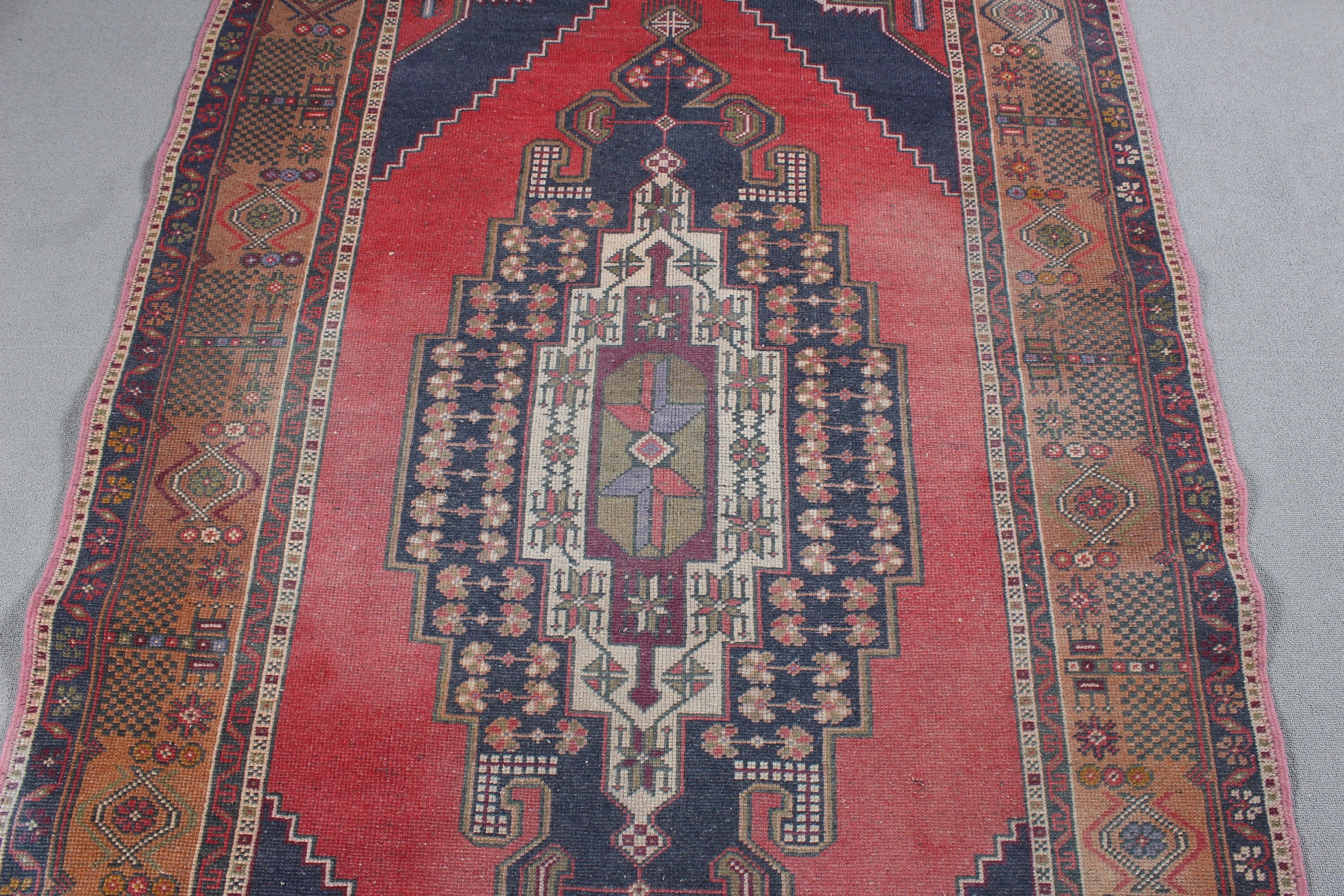 Türk Halıları, Vintage Halı, Kırmızı Soğuk Halı, Mutfak Halıları, Lüks Halılar, Oushak Bölgesi Halıları, Yer Halısı, 4,4x7,9 ft Alan Halısı