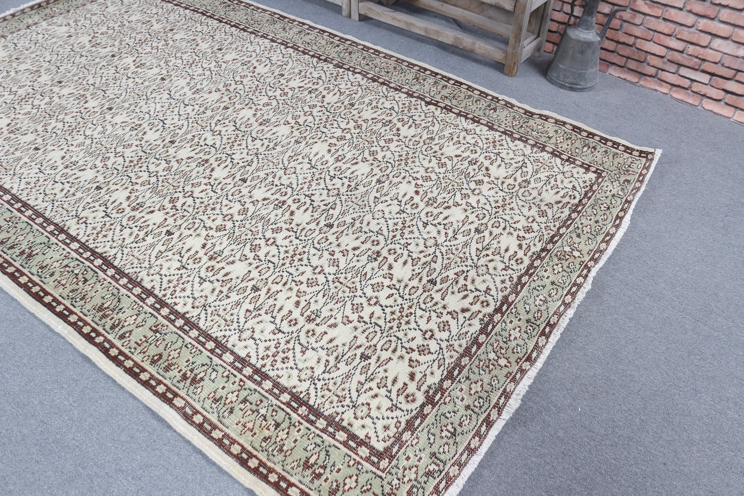 5.2x8.6 ft Large Rug, Vintage Rug, Beige Bedroom Rugs, Dining Room Rugs, Kitchen Rug, Turkish Rug, Large Vintage Rugs