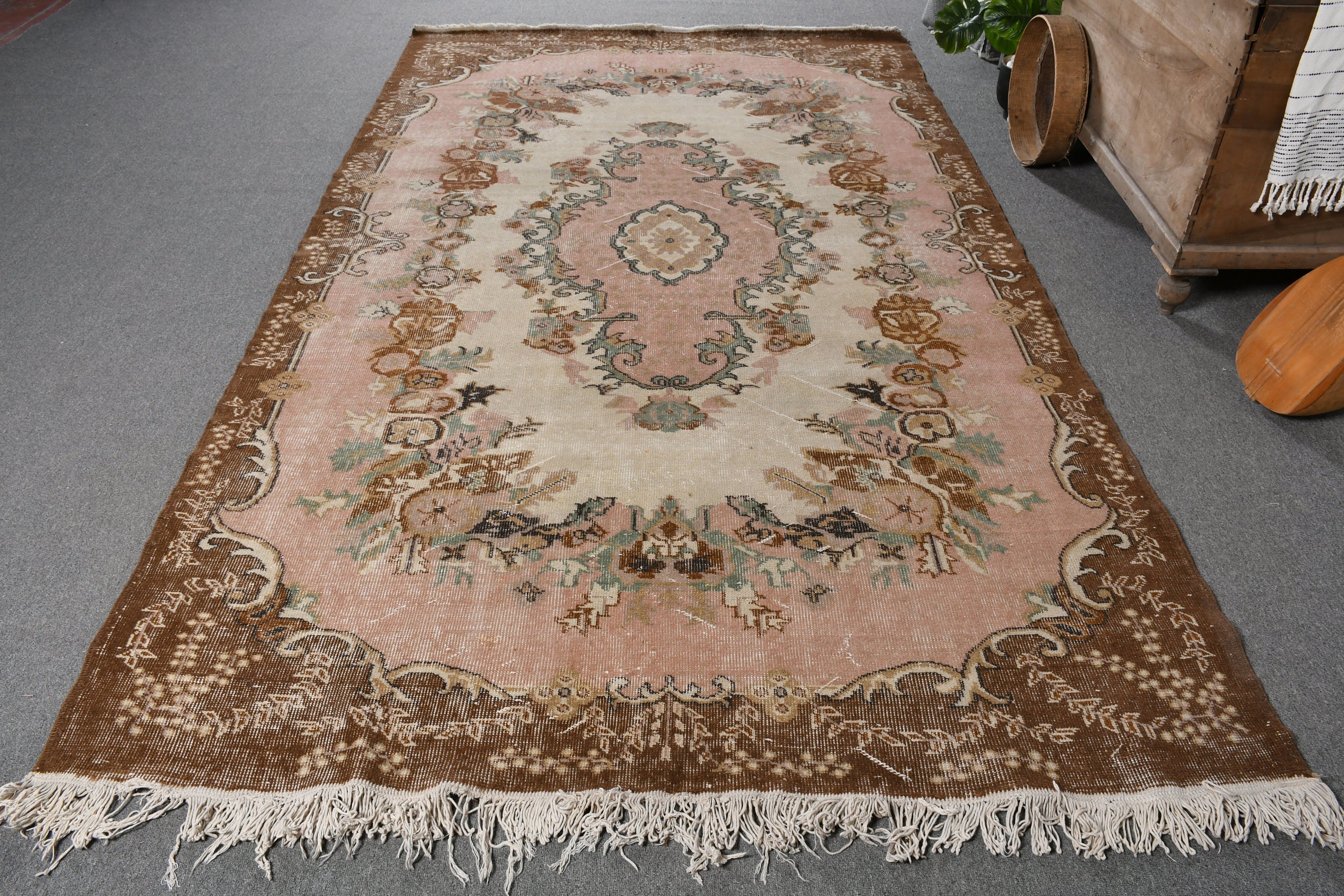 Turkish Rugs, Rugs for Salon, Brown Cool Rug, Cool Rug, Salon Rugs, Dining Room Rug, Floor Rugs, Vintage Rug, 5.7x9.5 ft Large Rugs