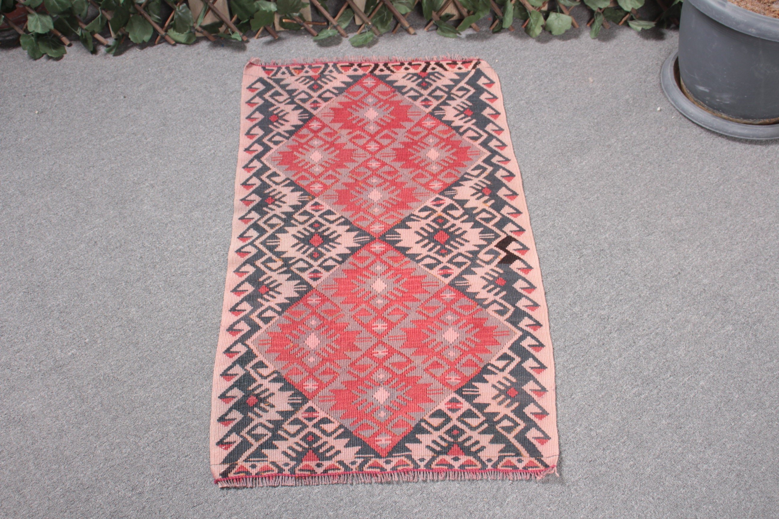 Floor Rug, Red Boho Rugs, Nursery Rug, Kilim, Antique Rug, 1.8x3.2 ft Small Rug, Home Decor Rug, Turkish Rugs, Vintage Rugs, Small Boho Rug